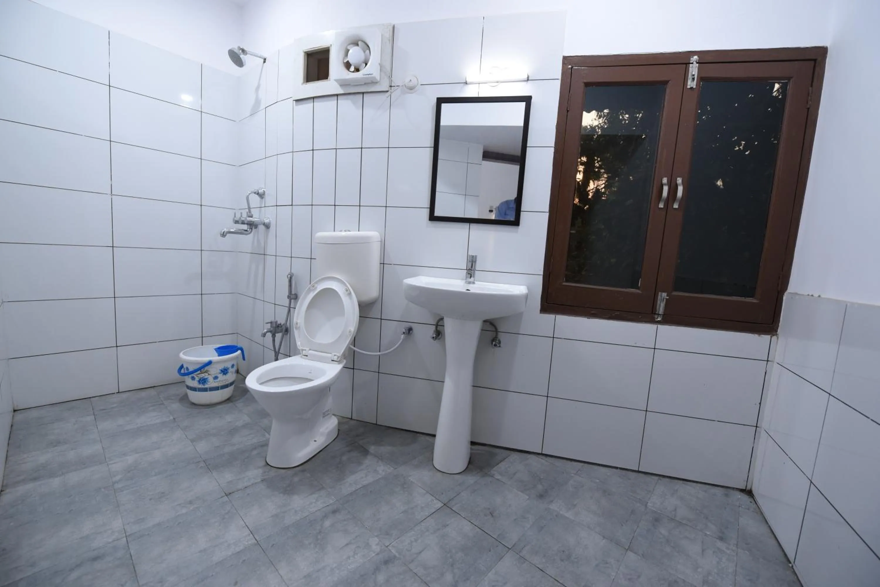 Bathroom in Hotel Mayur