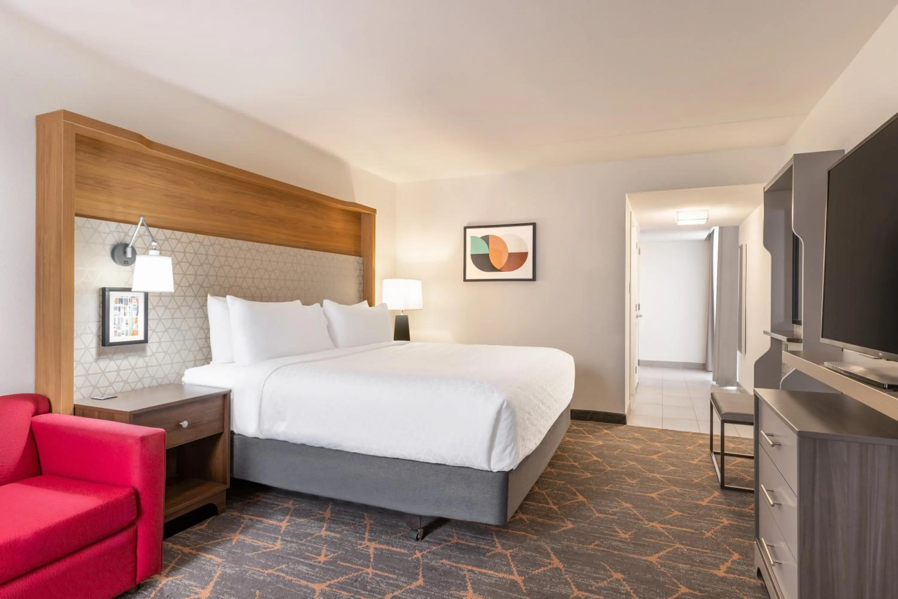 Bedroom, Bed in Doubletree By Hilton Fort Worth South