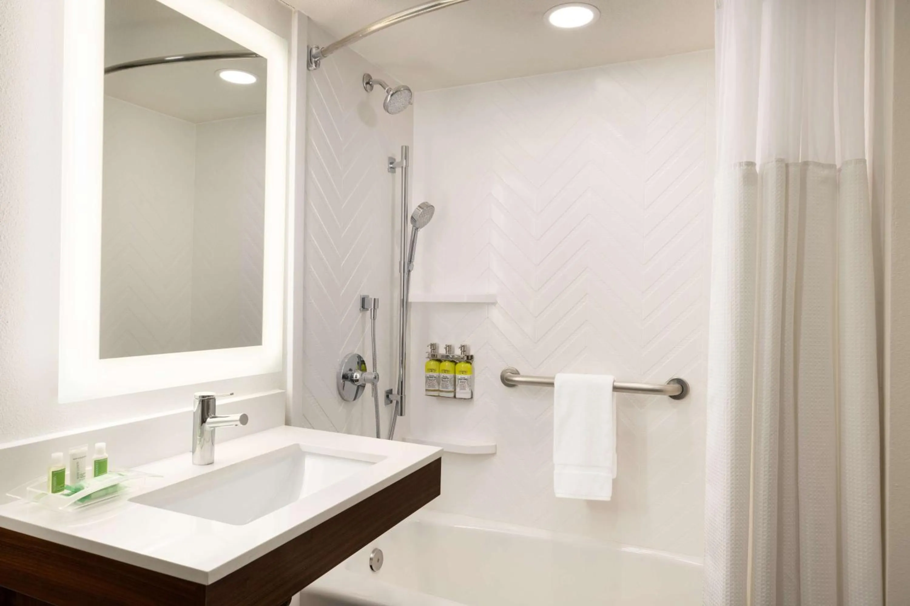 Bathroom in Doubletree By Hilton Fort Worth South