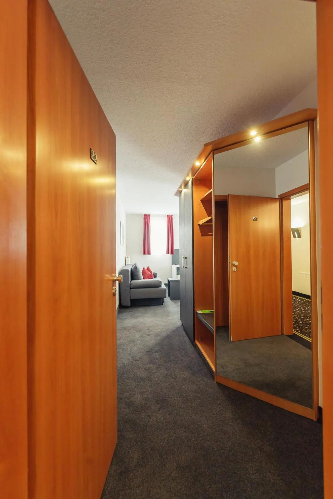 Photo of the whole room, Bed in Altstadthotel Kneitinger, Abensberg