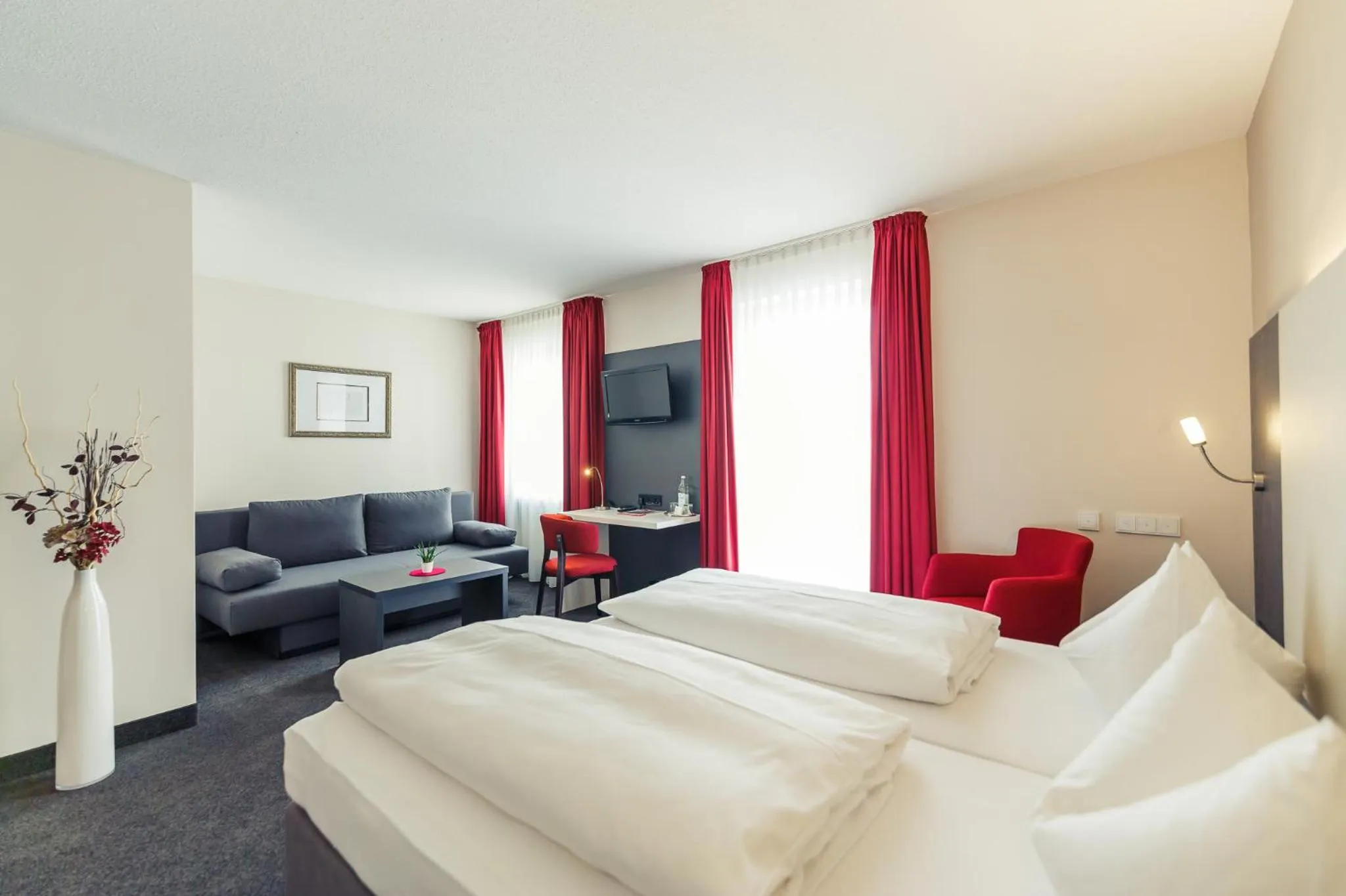 Photo of the whole room, Bed in Altstadthotel Kneitinger, Abensberg