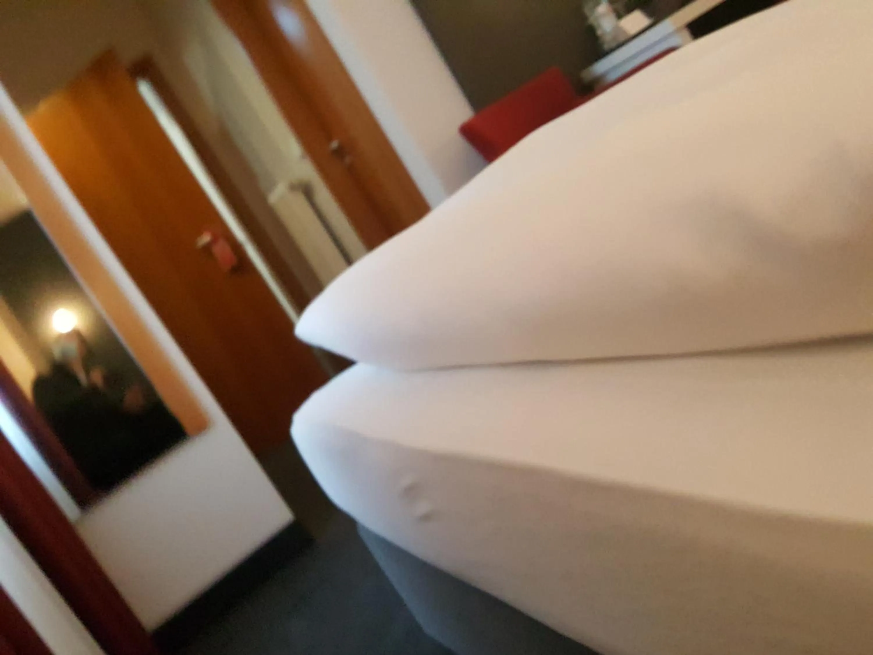 Bed in Altstadthotel Kneitinger, Abensberg