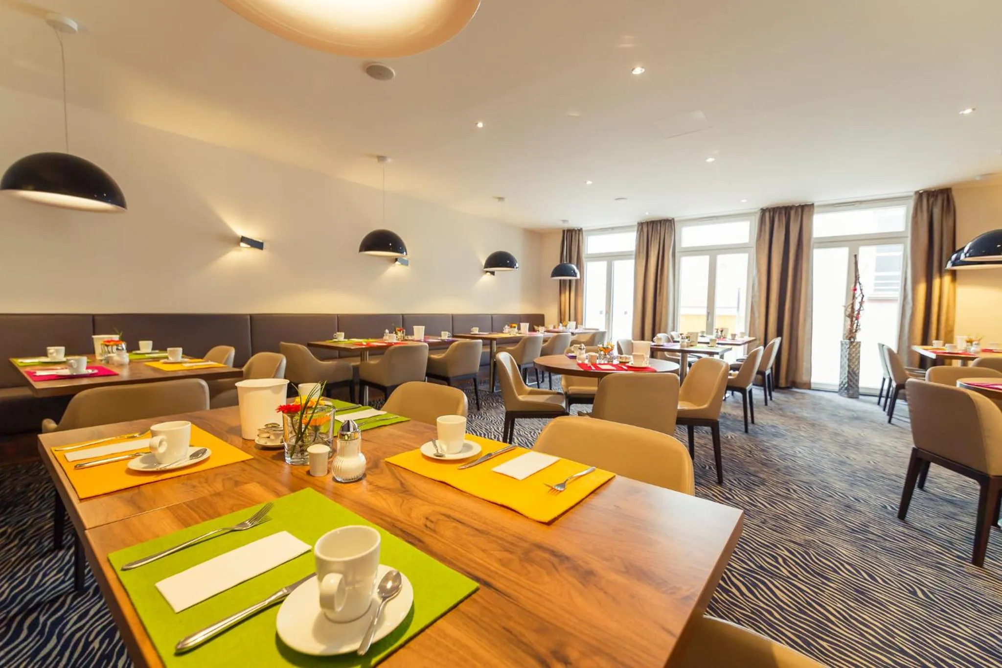 Restaurant/places to eat in Altstadthotel Kneitinger, Abensberg
