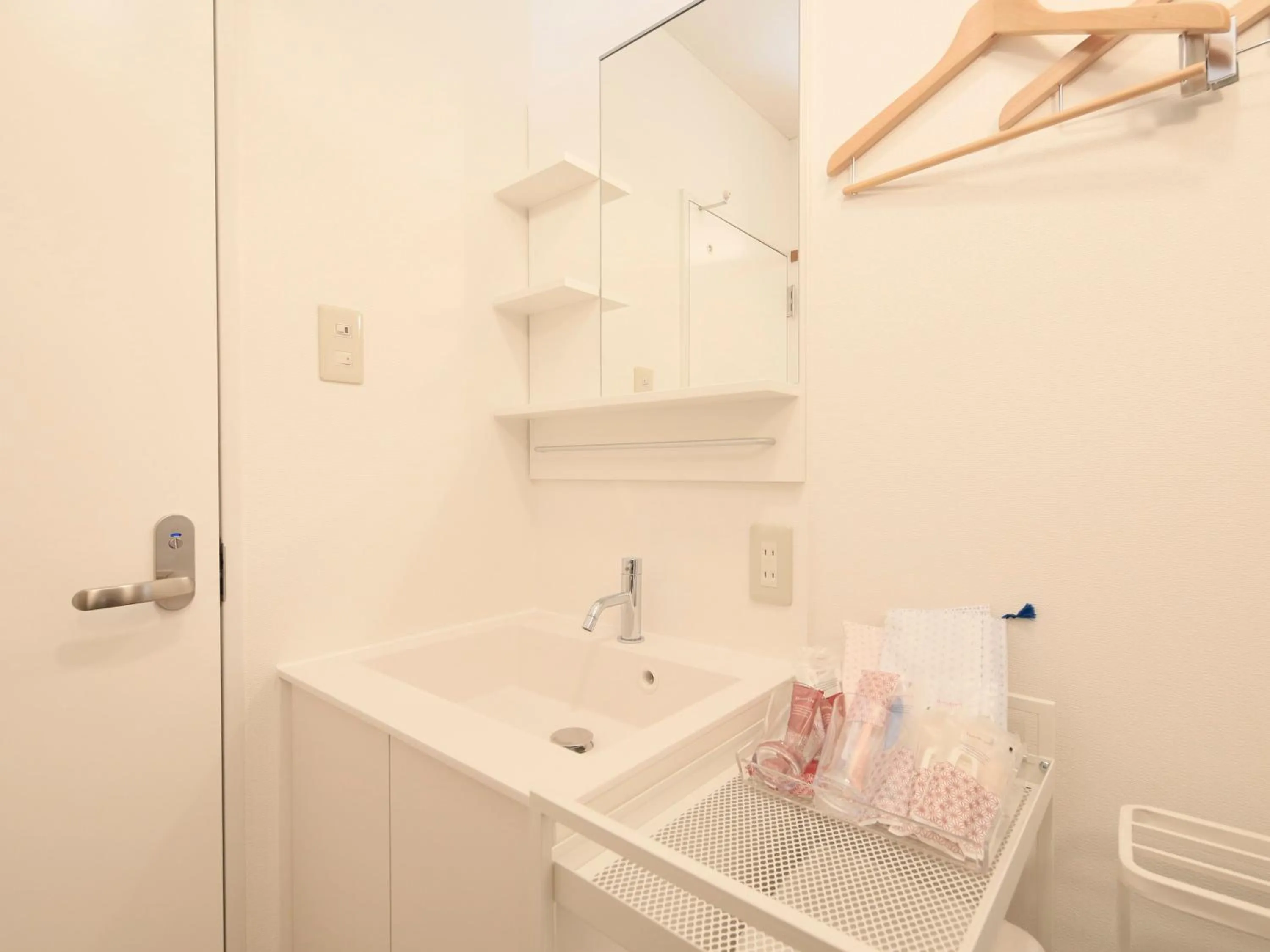 Photo of the whole room in Hot Spring Inn Hakone Suisen