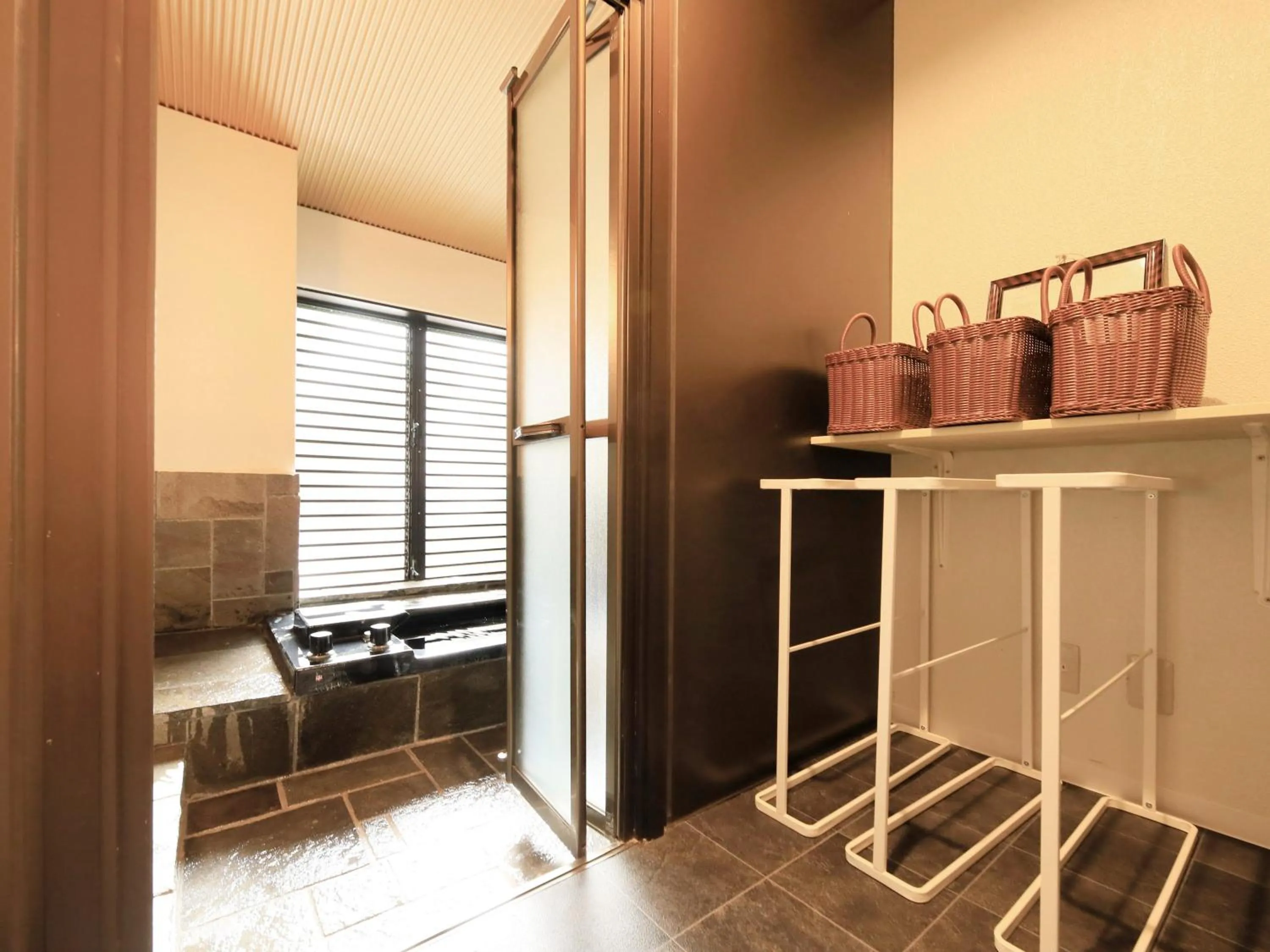 Hot Spring Bath in Hot Spring Inn Hakone Suisen