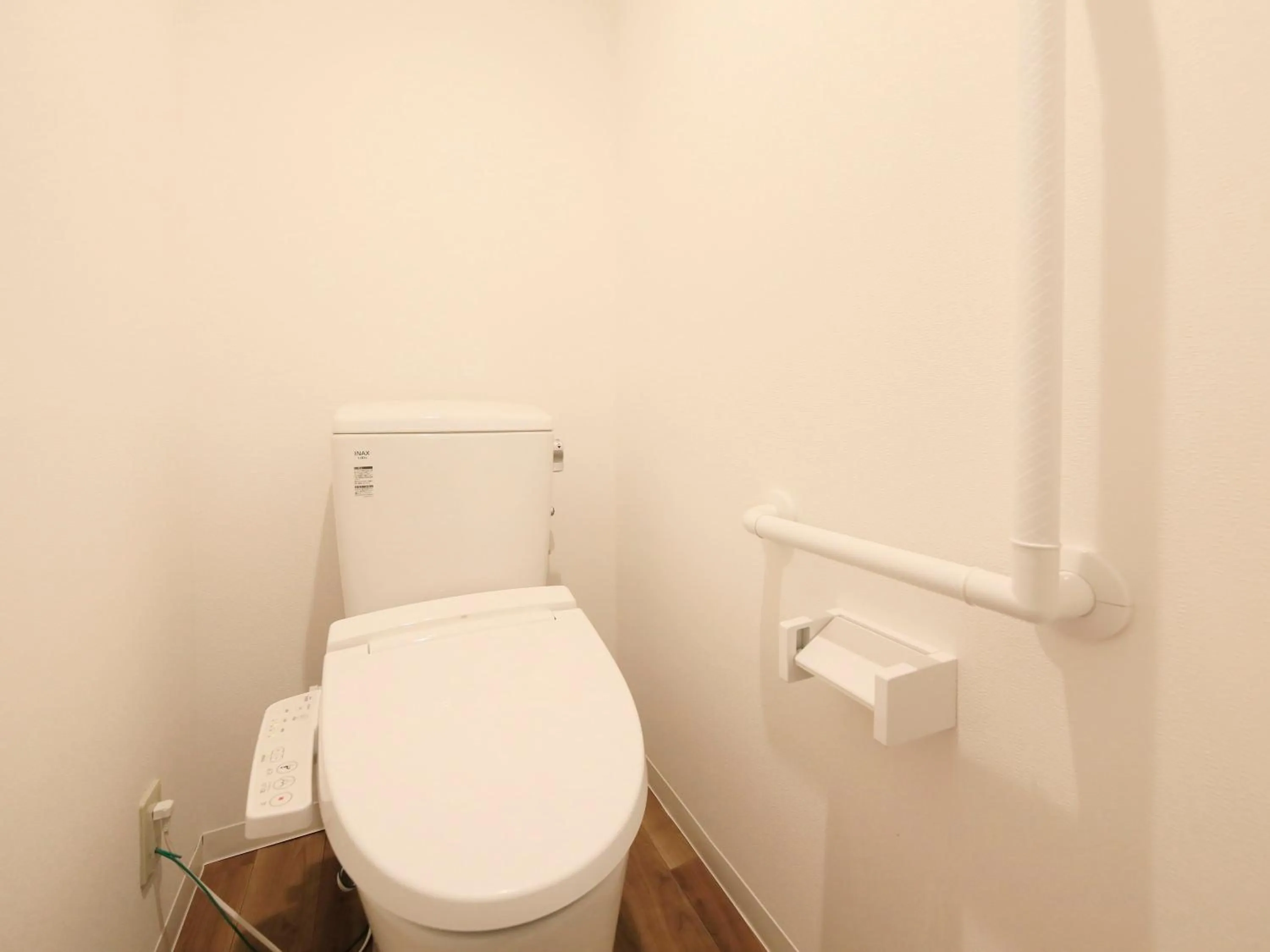 Photo of the whole room in Hot Spring Inn Hakone Suisen