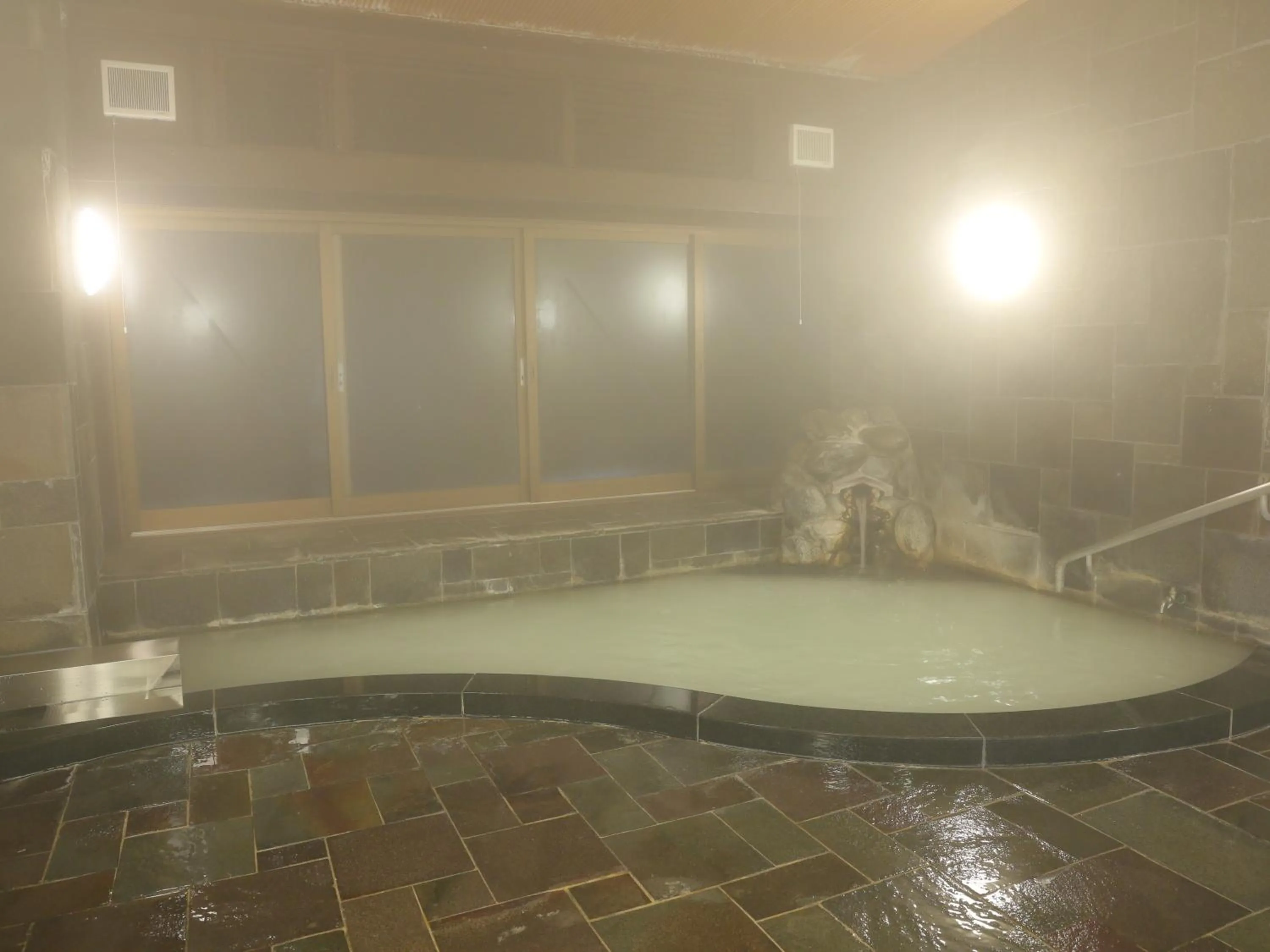 Hot Spring Bath in Hot Spring Inn Hakone Suisen