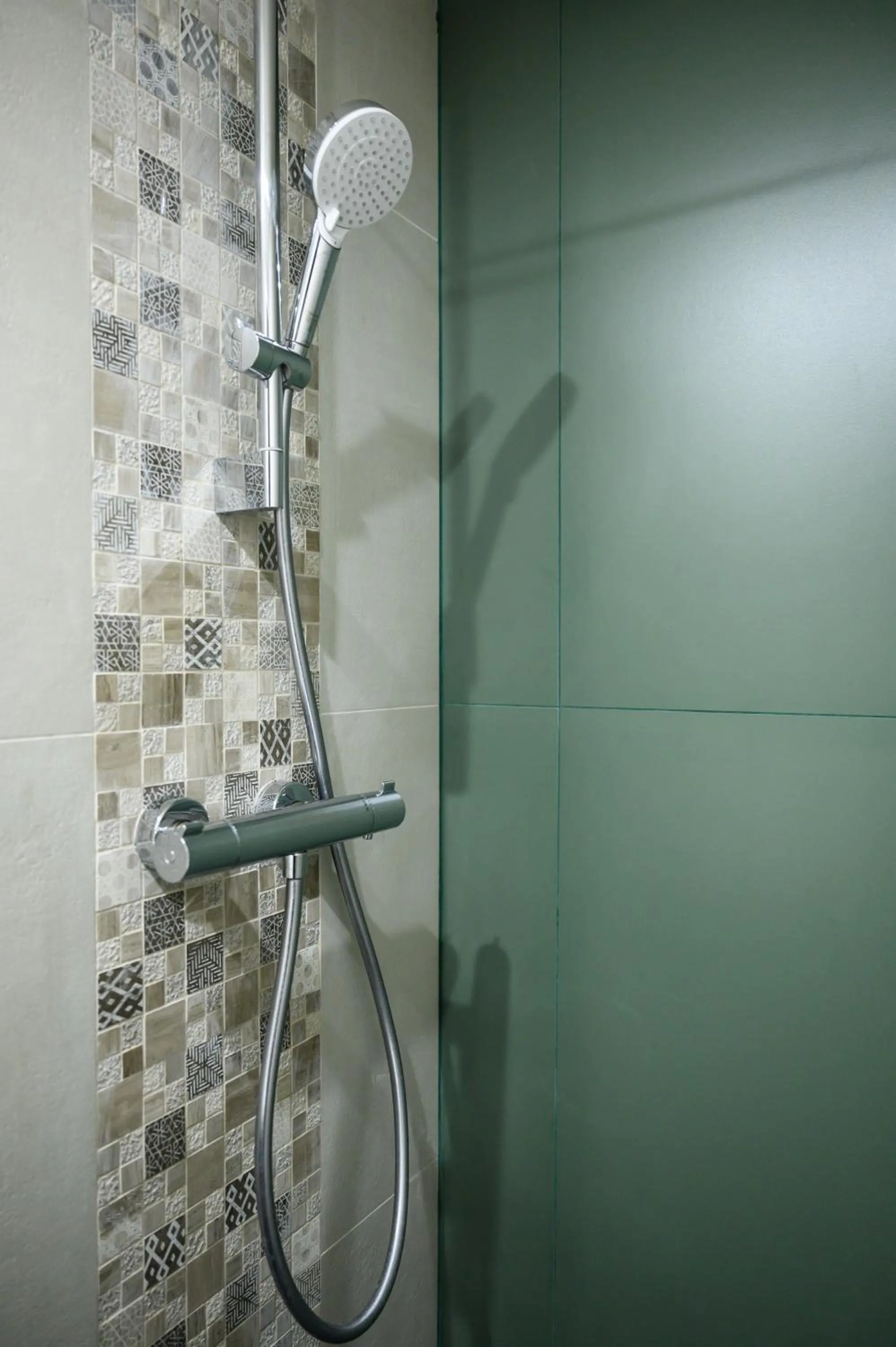 Bathroom in Hôtel D'Alsace