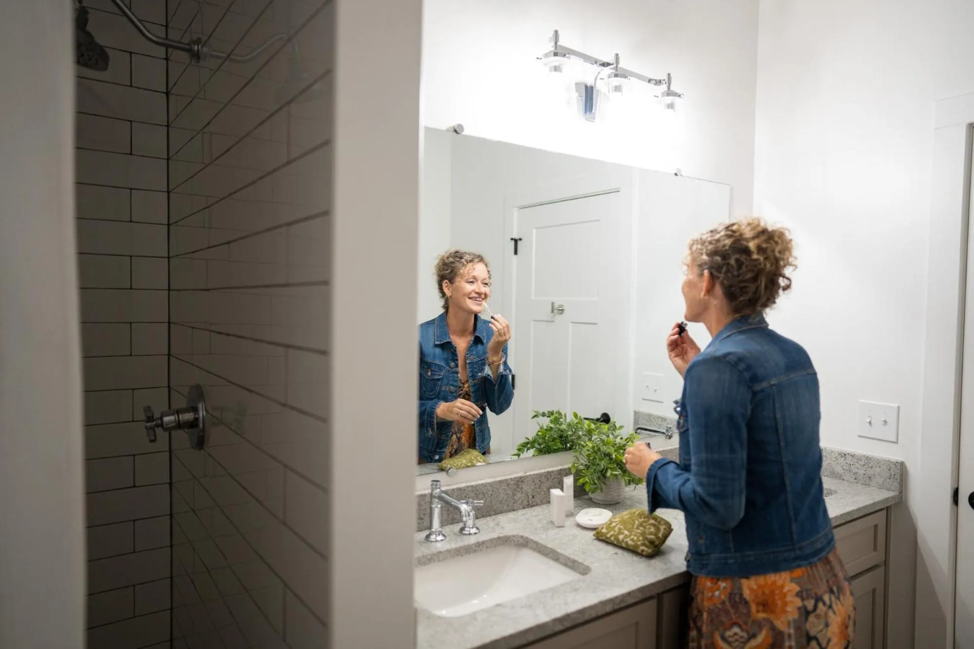 Bathroom in The Getaway Blowing Rock