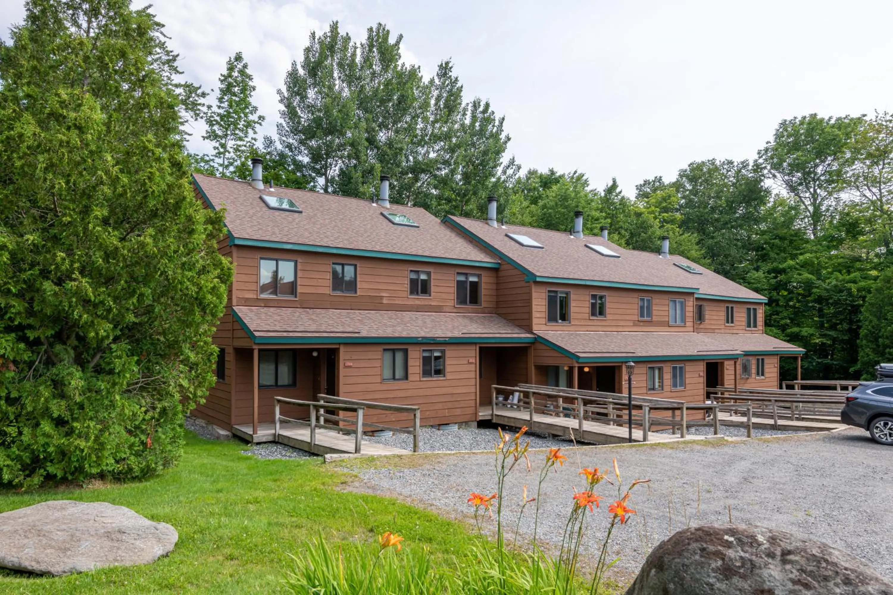 Property building in Mount Snow Lodging by Vail Resorts