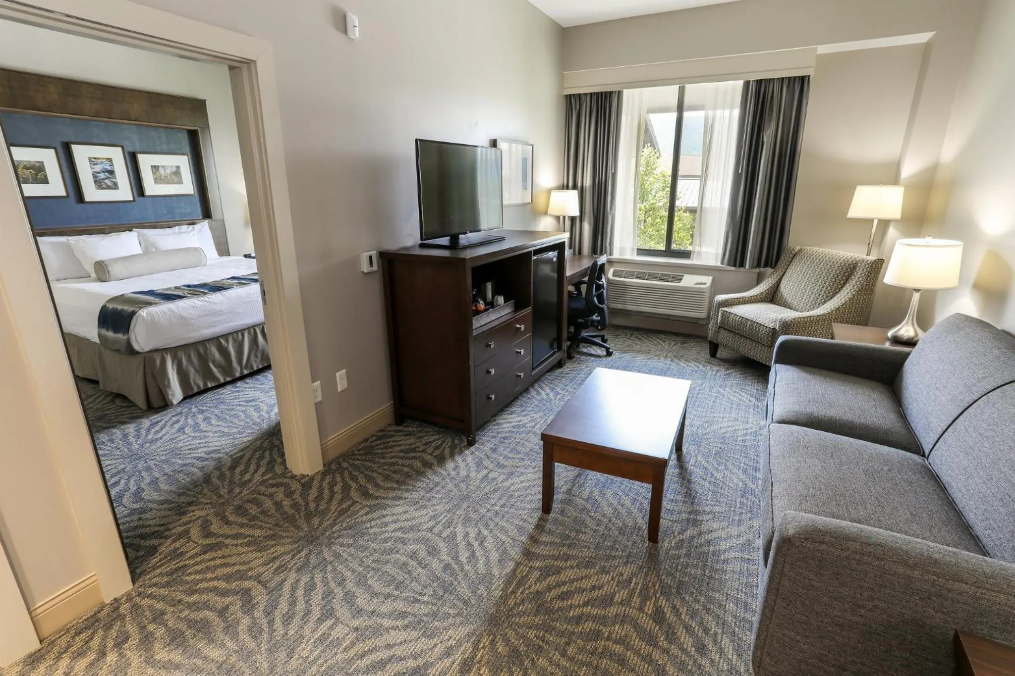 Photo of the whole room, Bed in Liberty Mountain Resort