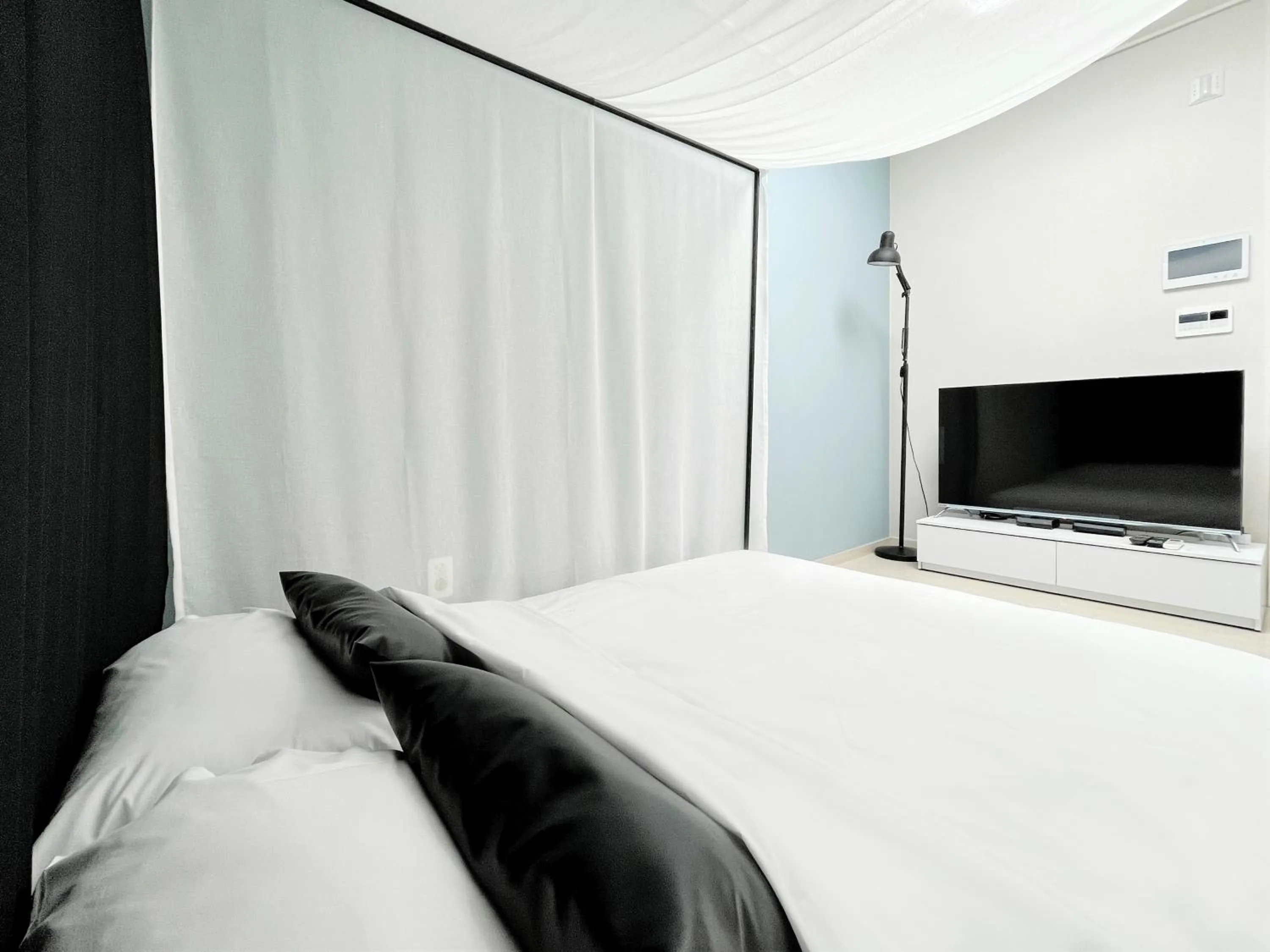 Bed in Landmark Stay in Songdo