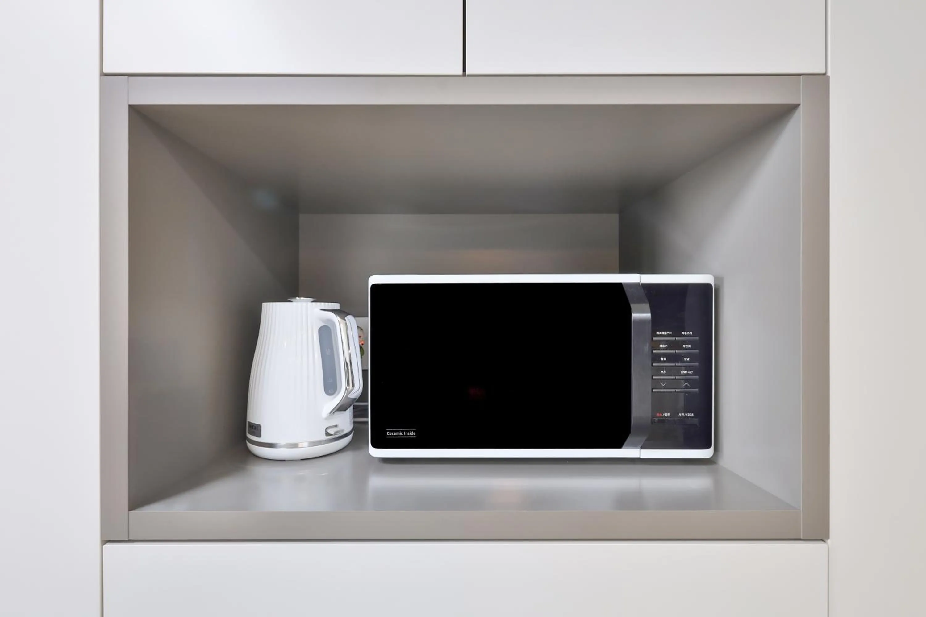 Property building in Landmark Stay in Songdo