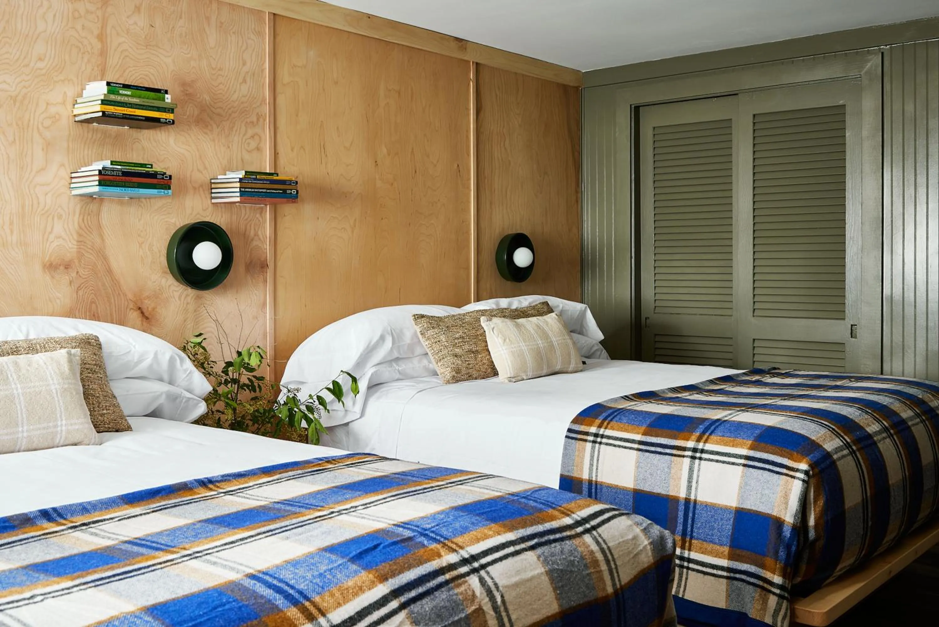 Bedroom, Bed in Bluebird Cady Hill Lodge
