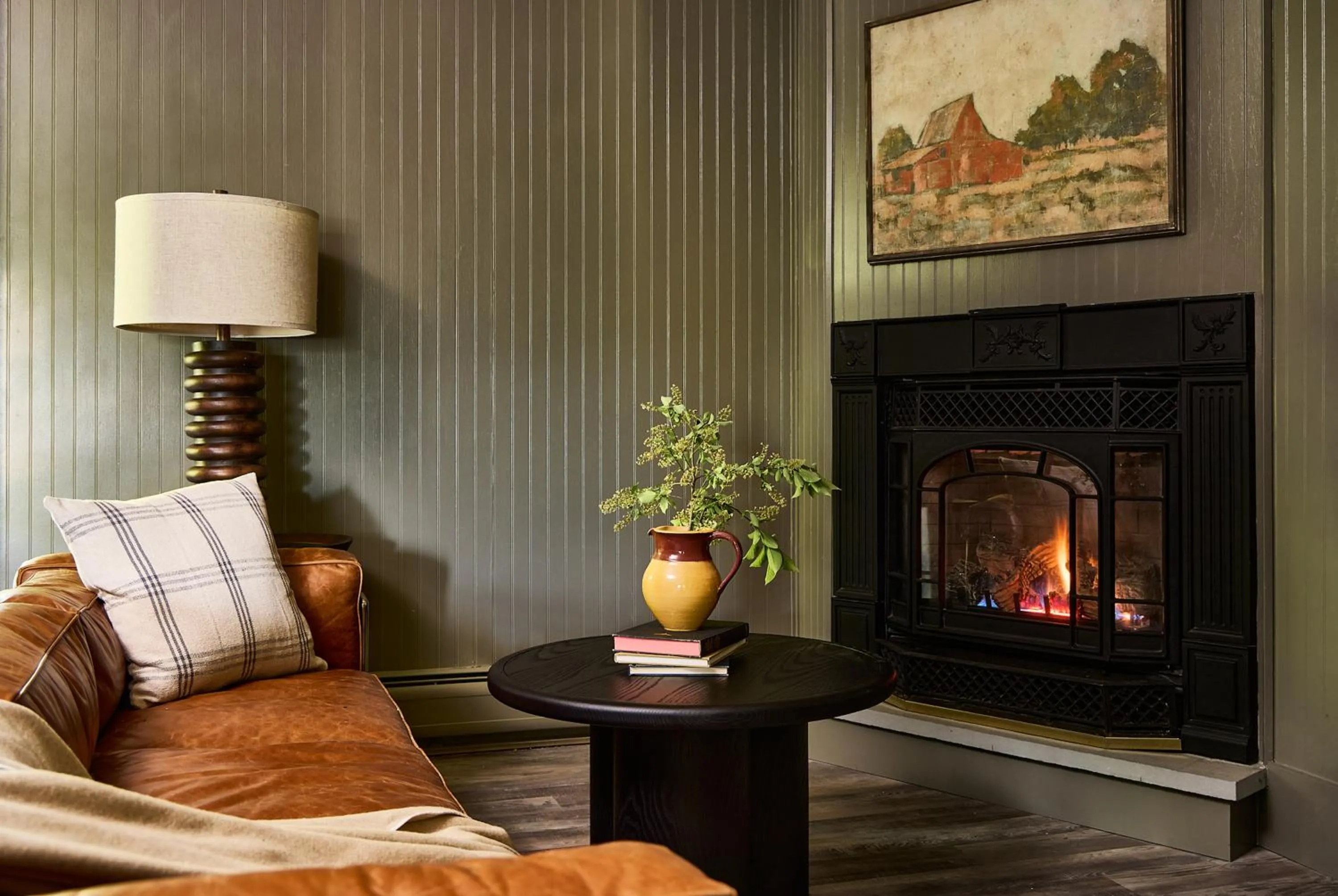 Seating area in Bluebird Cady Hill Lodge