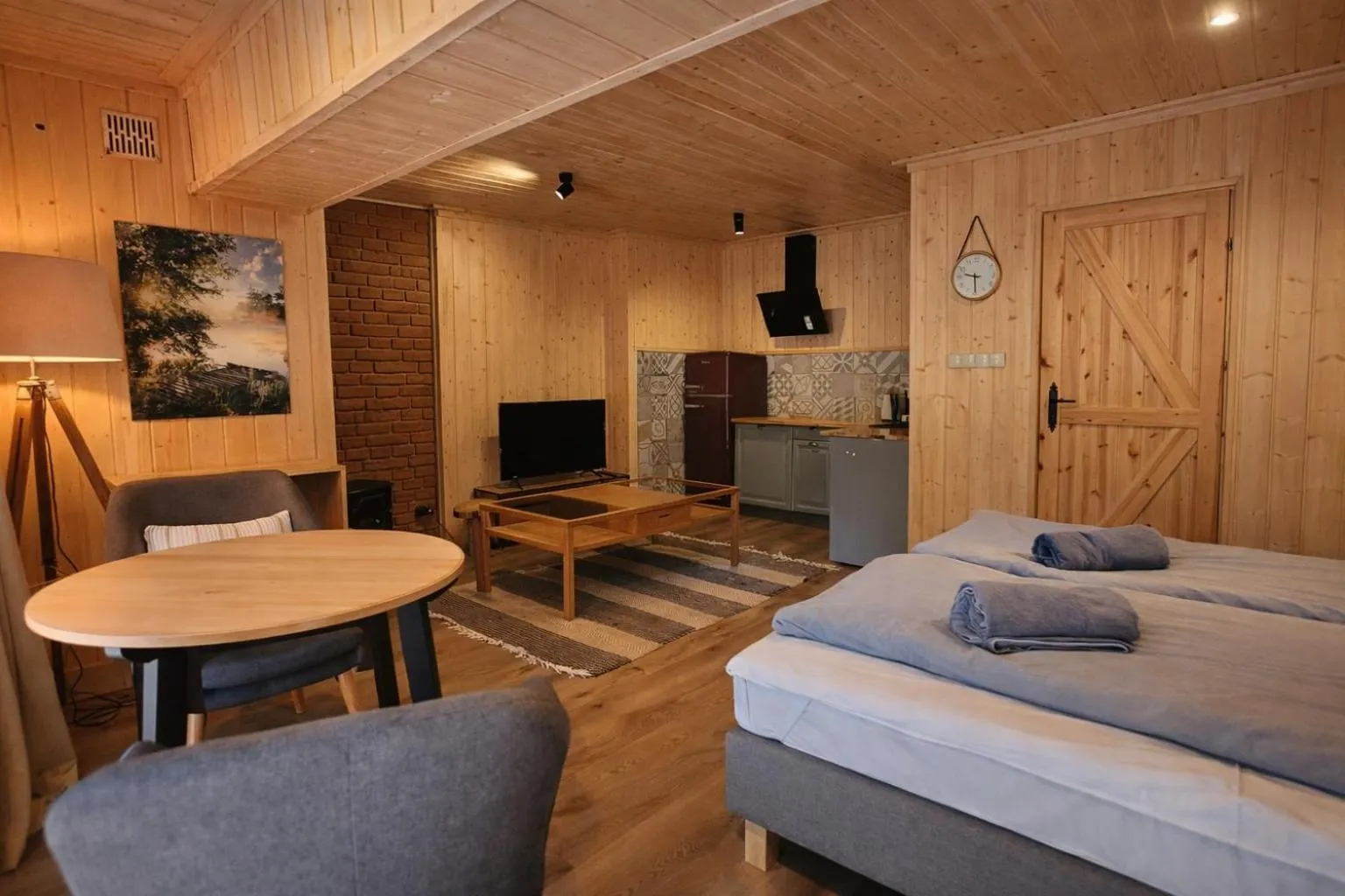Bed in Apartamenty Leśna Przystań nad jeziorem
