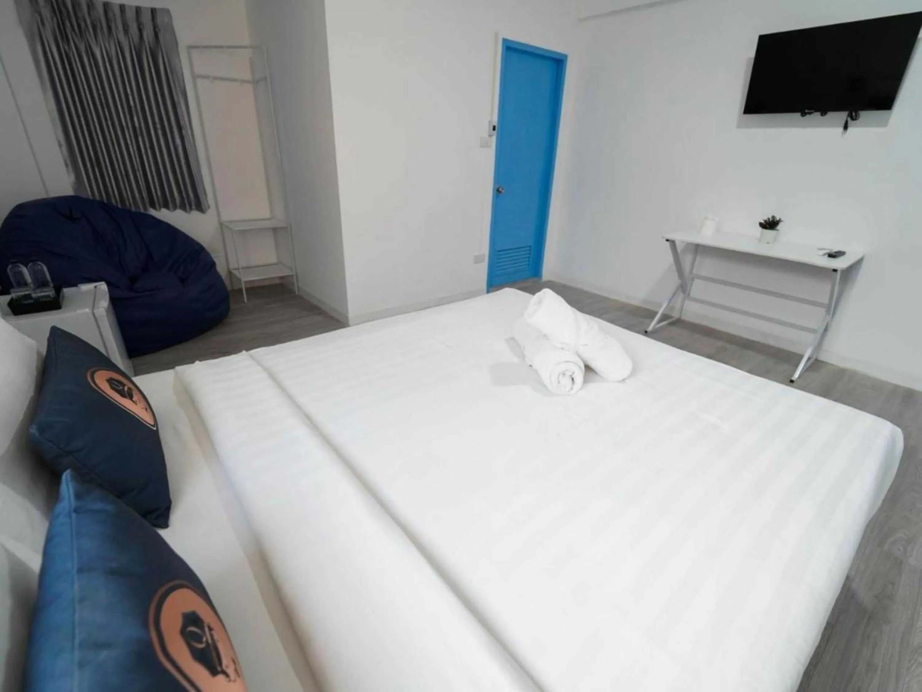 Photo of the whole room, Bed in RQ North Pattaya by Collection O