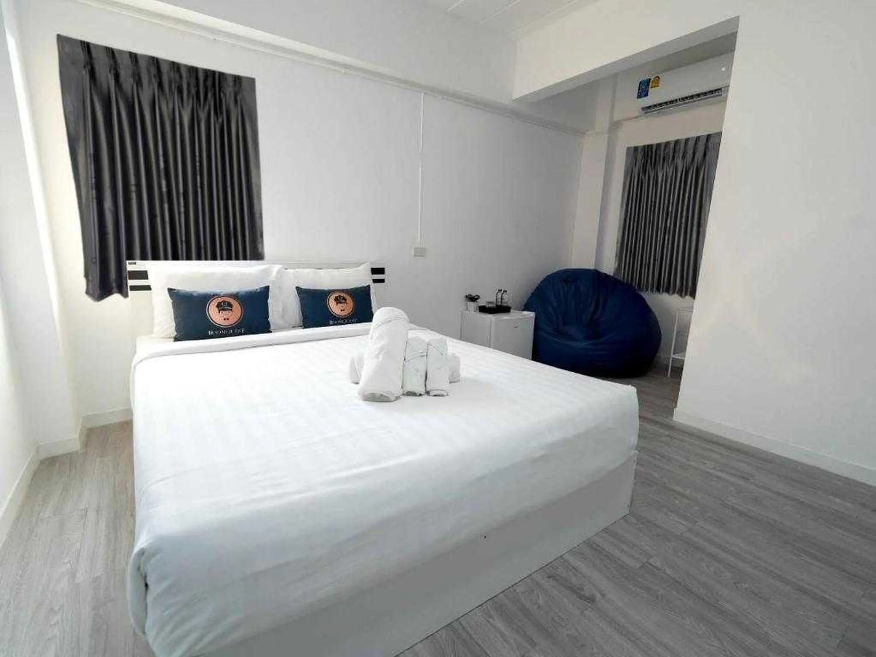 Photo of the whole room, Bed in RQ North Pattaya by Collection O