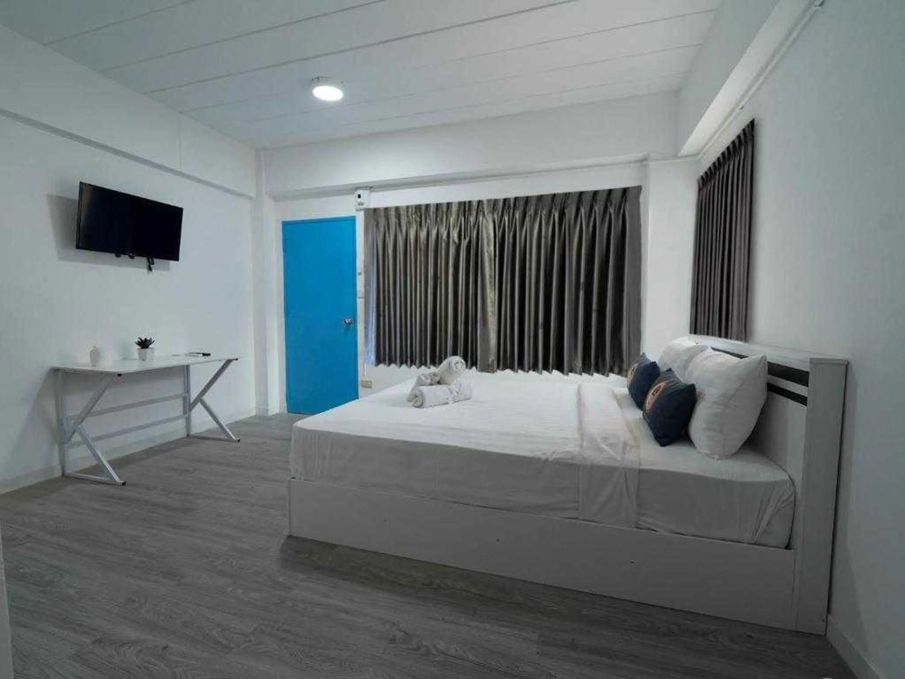 Photo of the whole room, Bed in RQ North Pattaya by Collection O