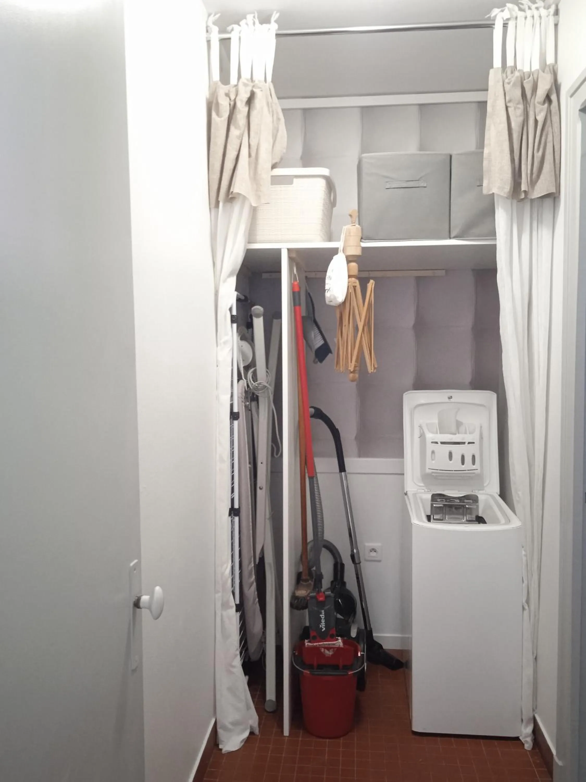 furniture in Les jardins de Mimizan