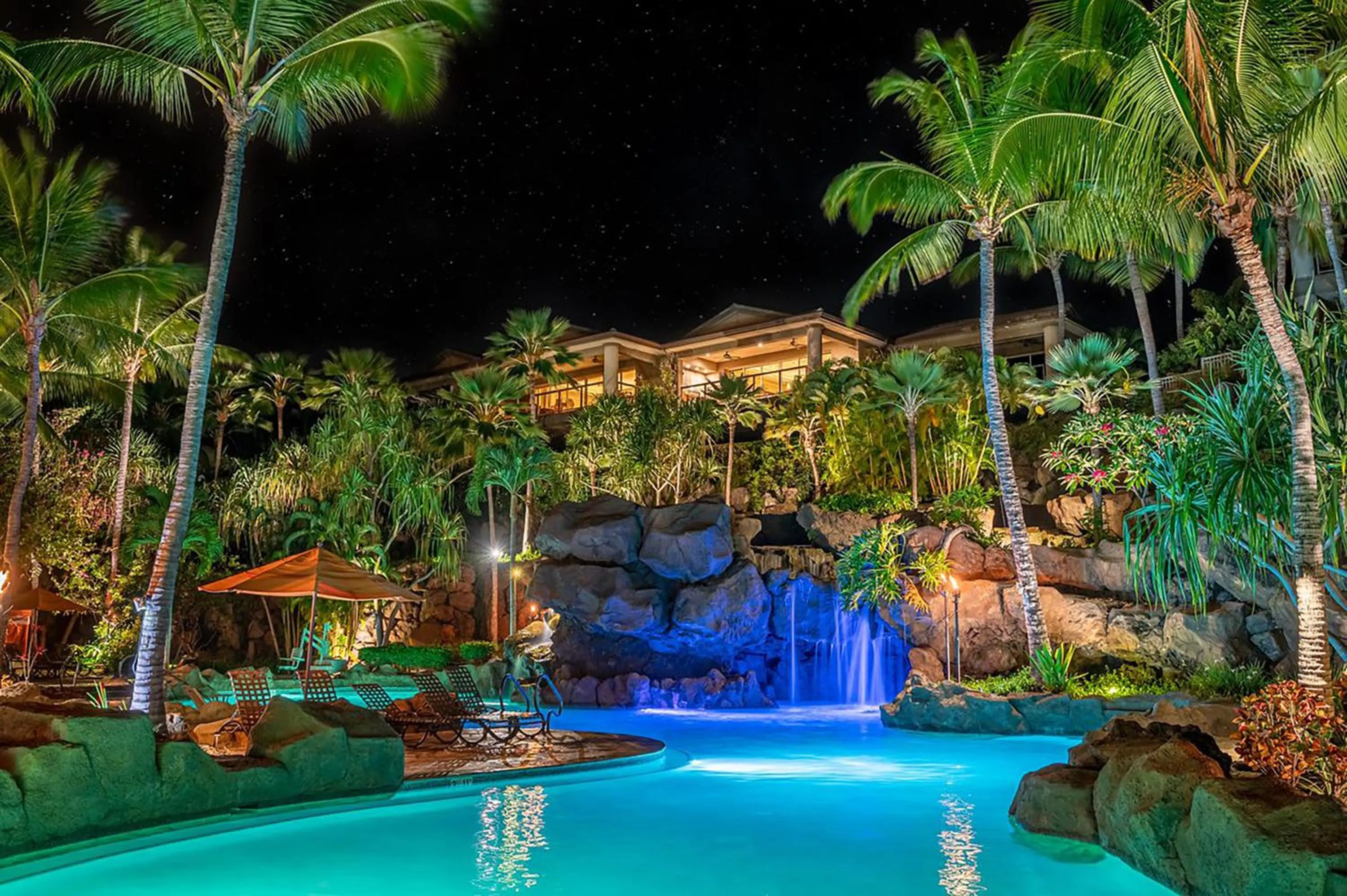 Night in Ho Olei Residences - CoralTree Residence Collection