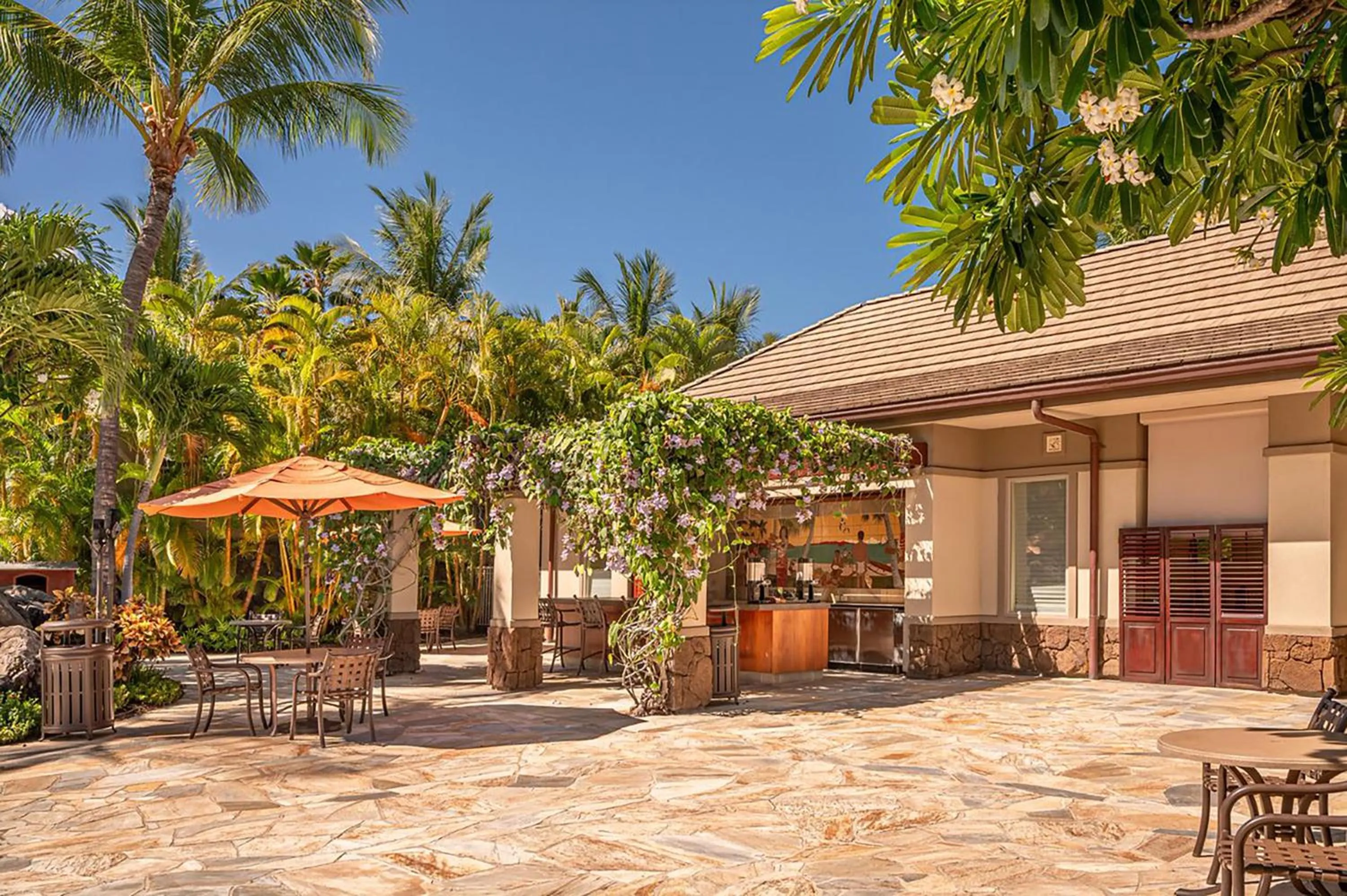 Swimming pool in Ho Olei Residences - CoralTree Residence Collection