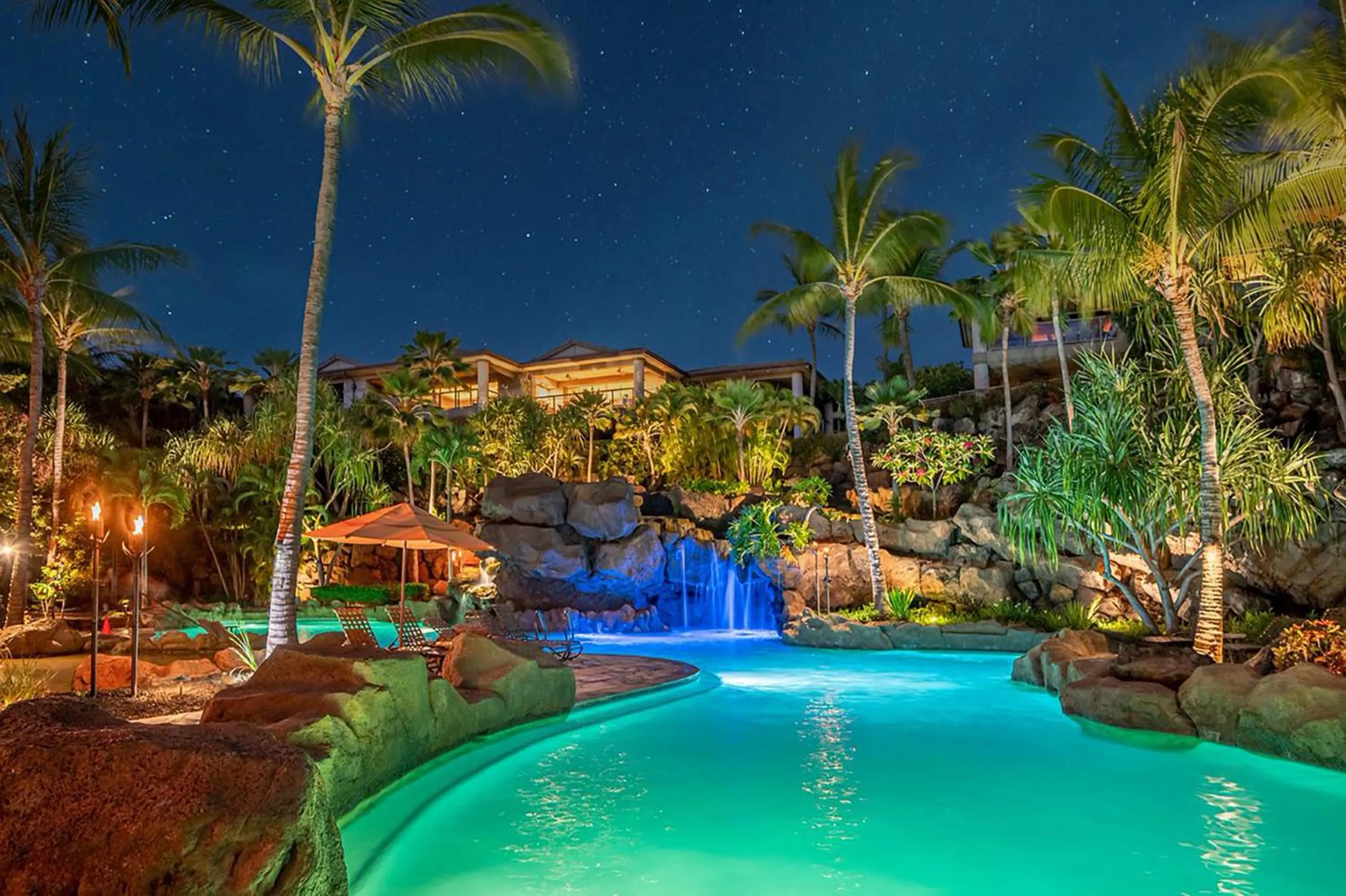 Night in Ho Olei Residences - CoralTree Residence Collection