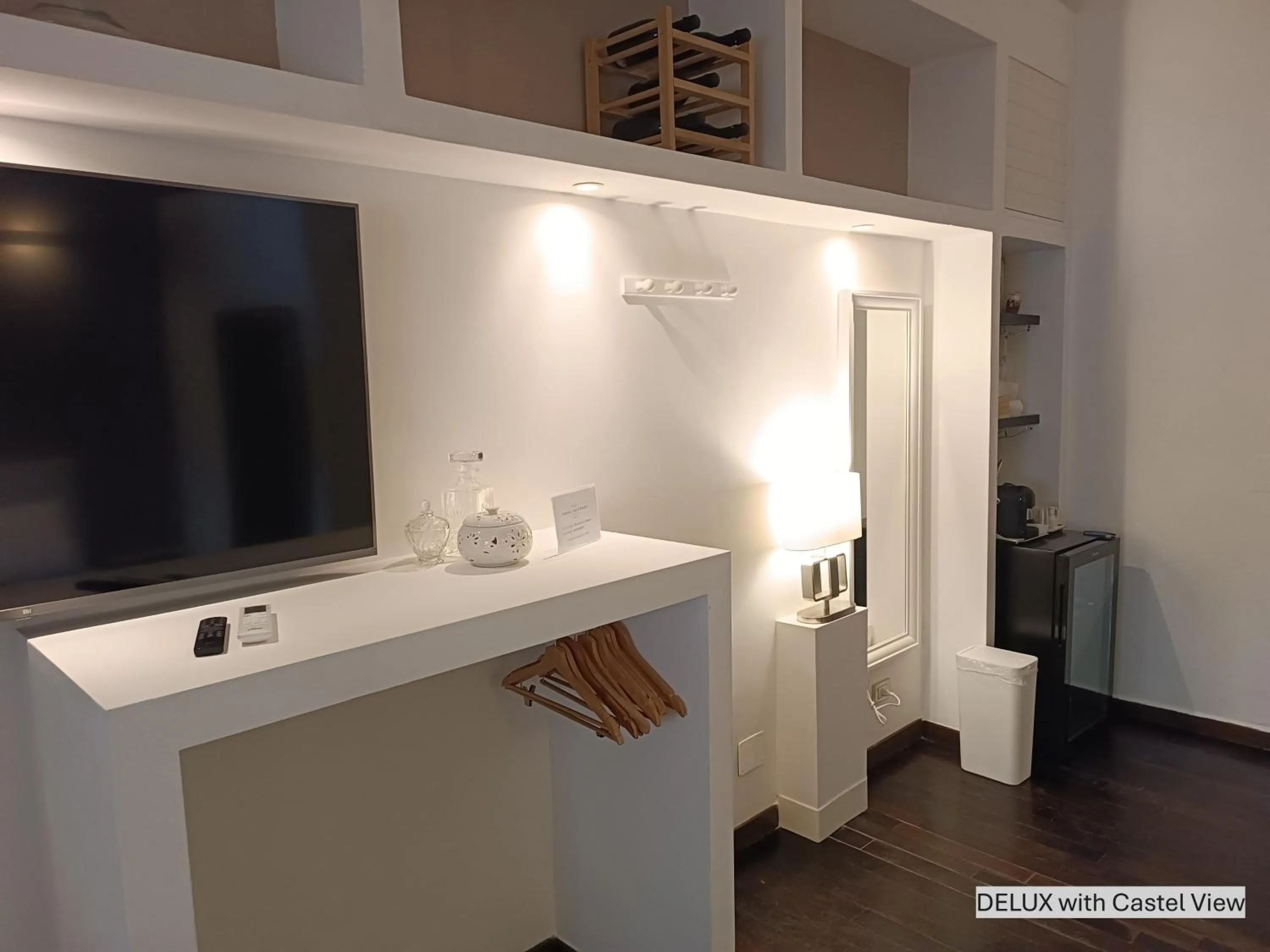 TV and multimedia in Dimora Arco Basso - Old Town