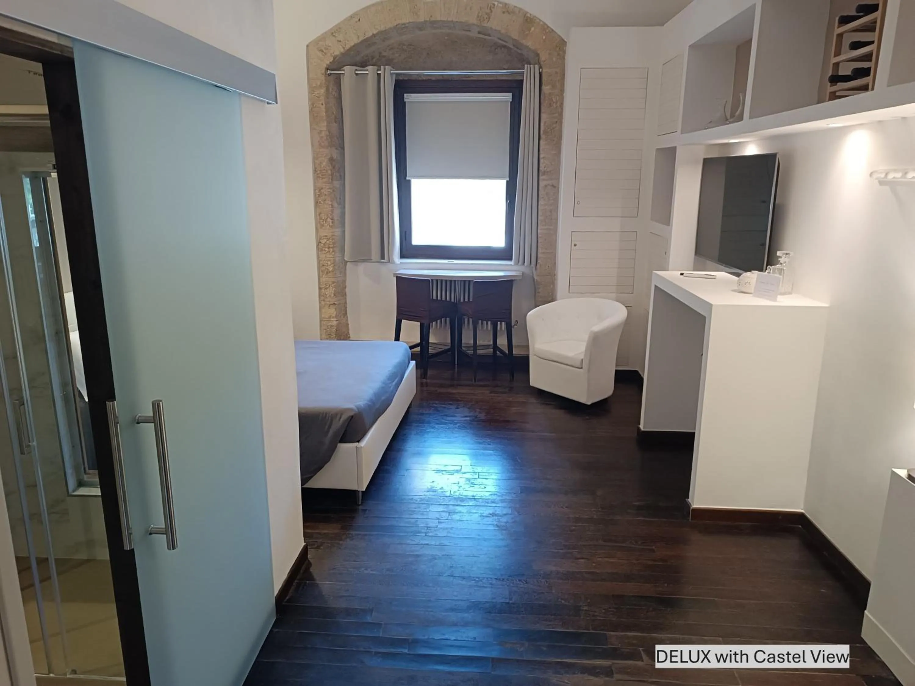 TV and multimedia in Dimora Arco Basso - Old Town