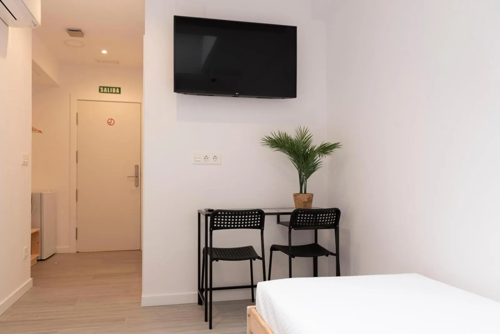 Bed in Bilbao ROOMS & KITCHEN Zorroza