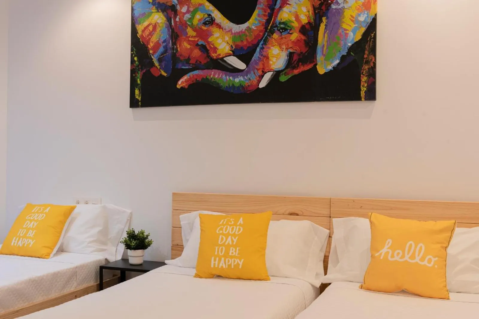 Bed in Bilbao ROOMS & KITCHEN Zorroza