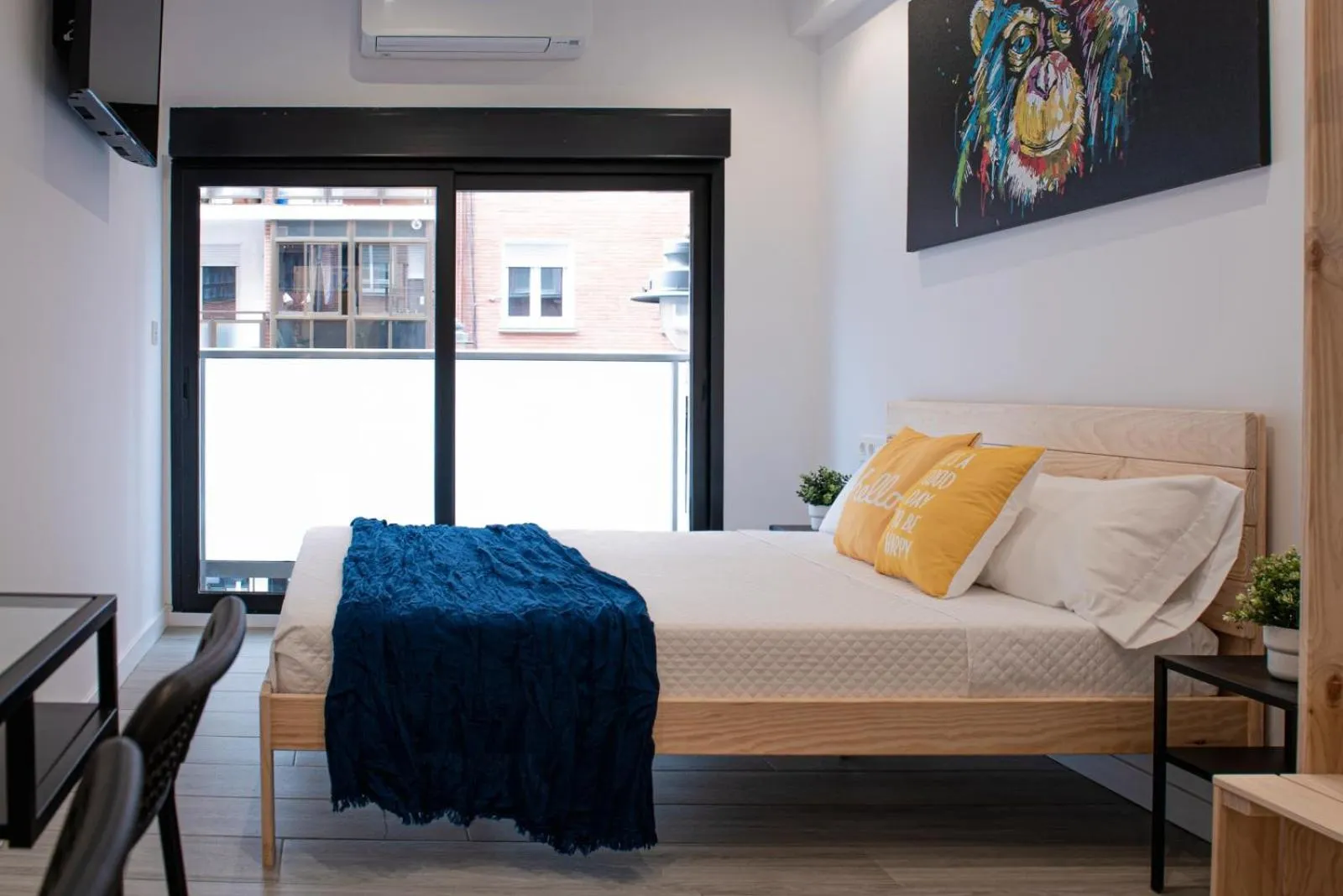 Bed in Bilbao ROOMS & KITCHEN Zorroza