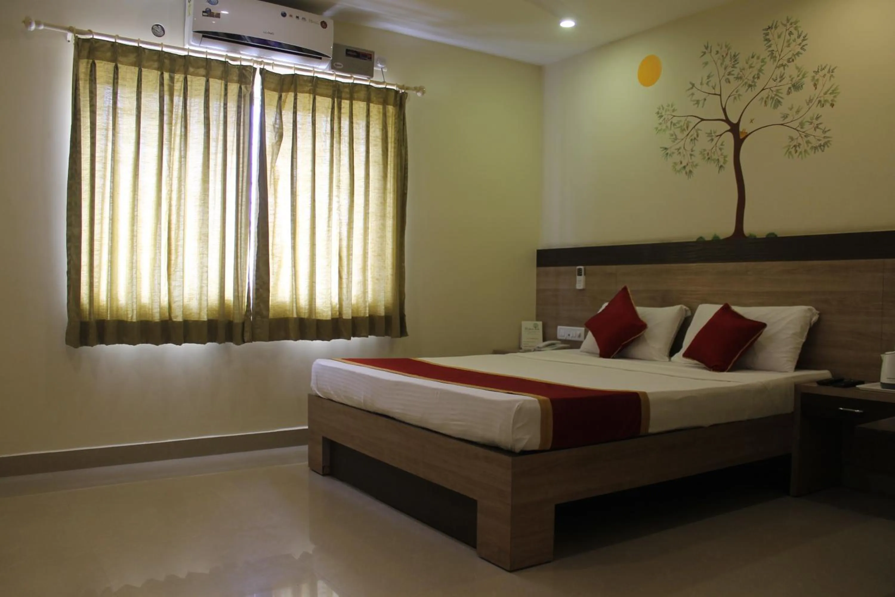 Bed in HOTEL GREEN TREES