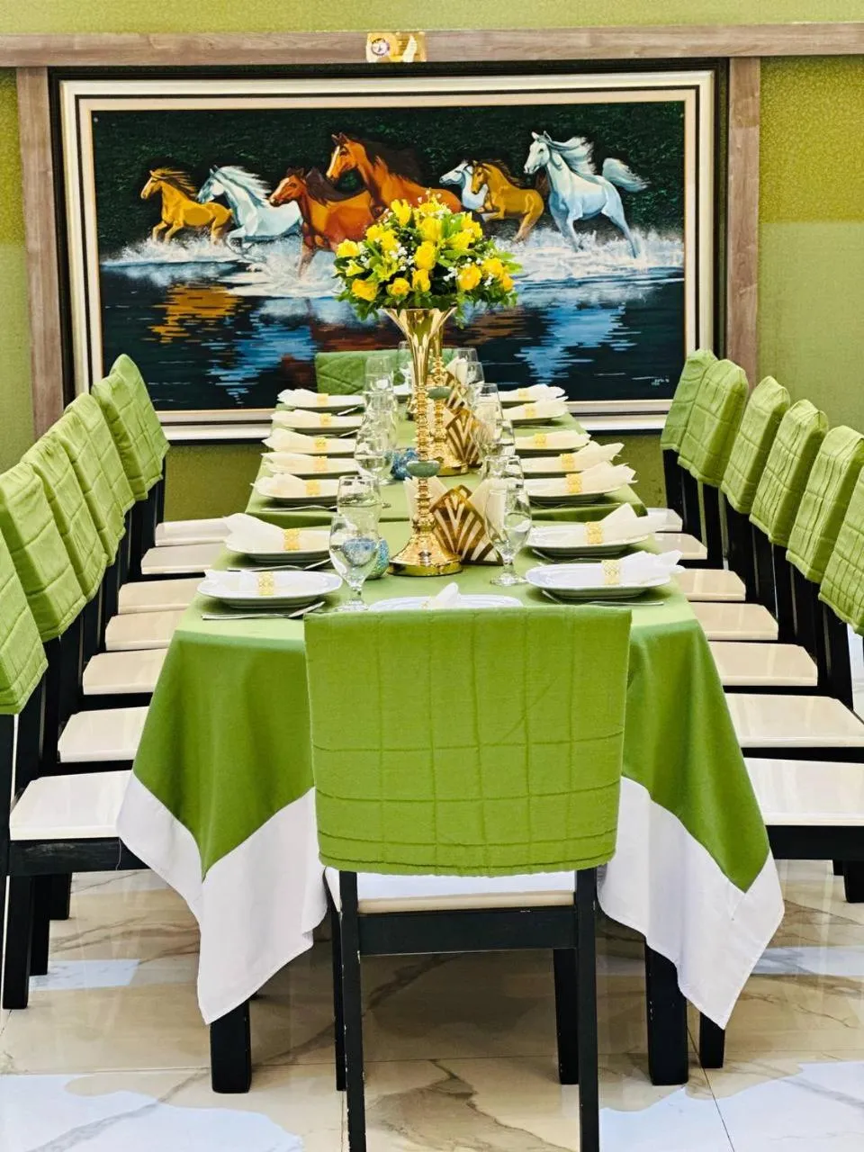 Restaurant/places to eat in Base Ethiopia International Hotel