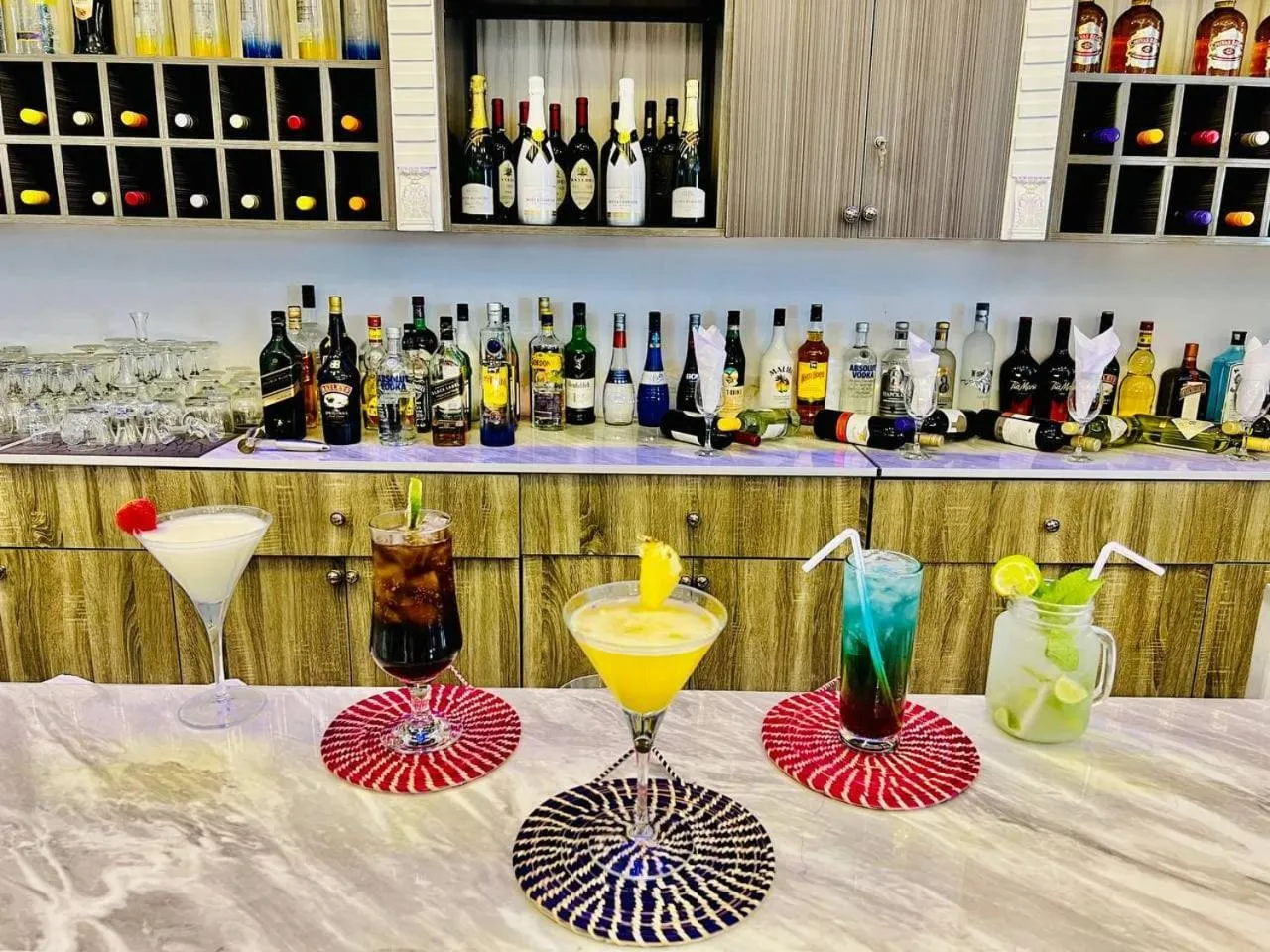 Lounge or bar in Base Ethiopia International Hotel