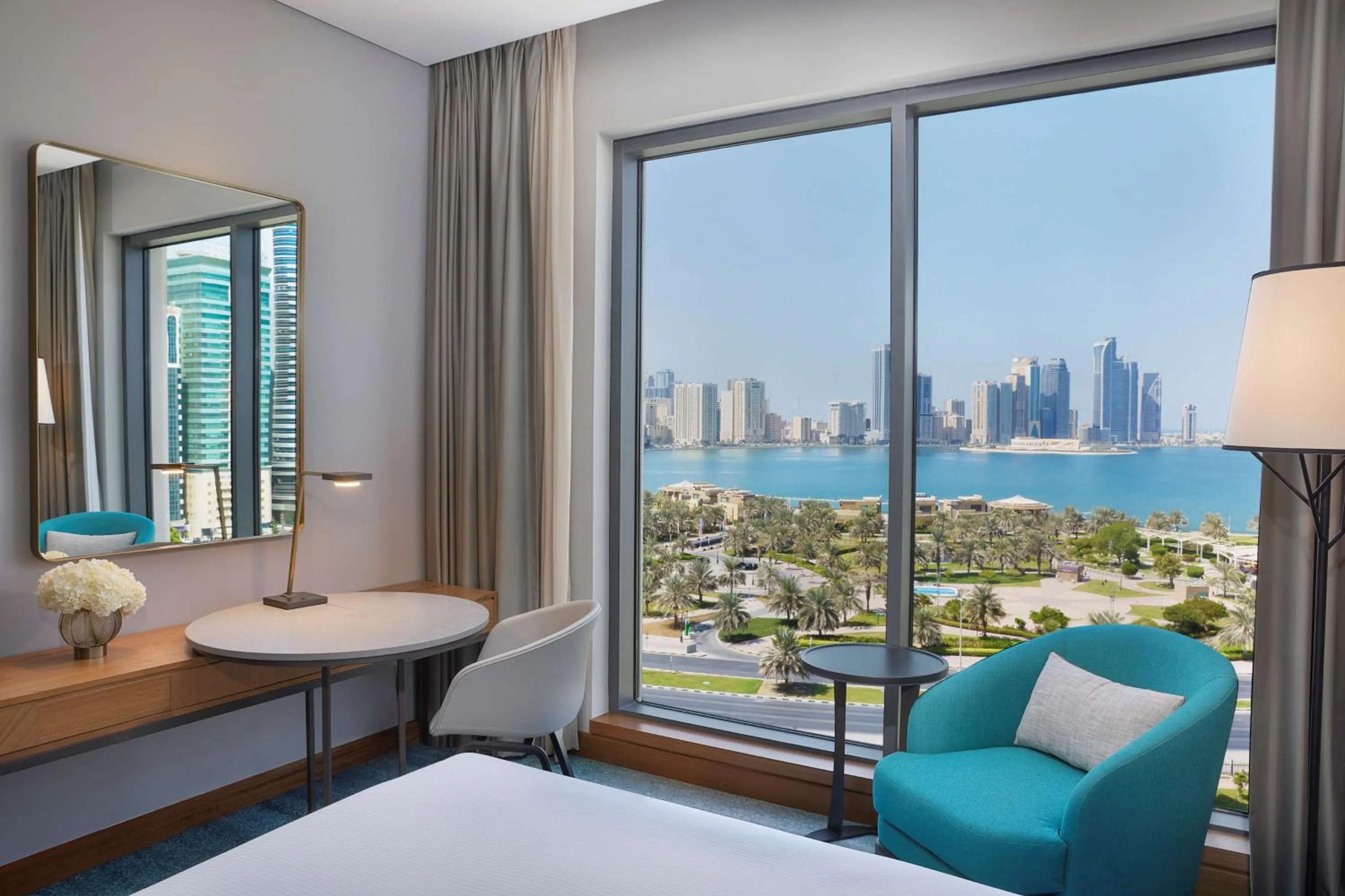 Bedroom, Bed in DoubleTree by Hilton Sharjah Waterfront Hotel And Residences