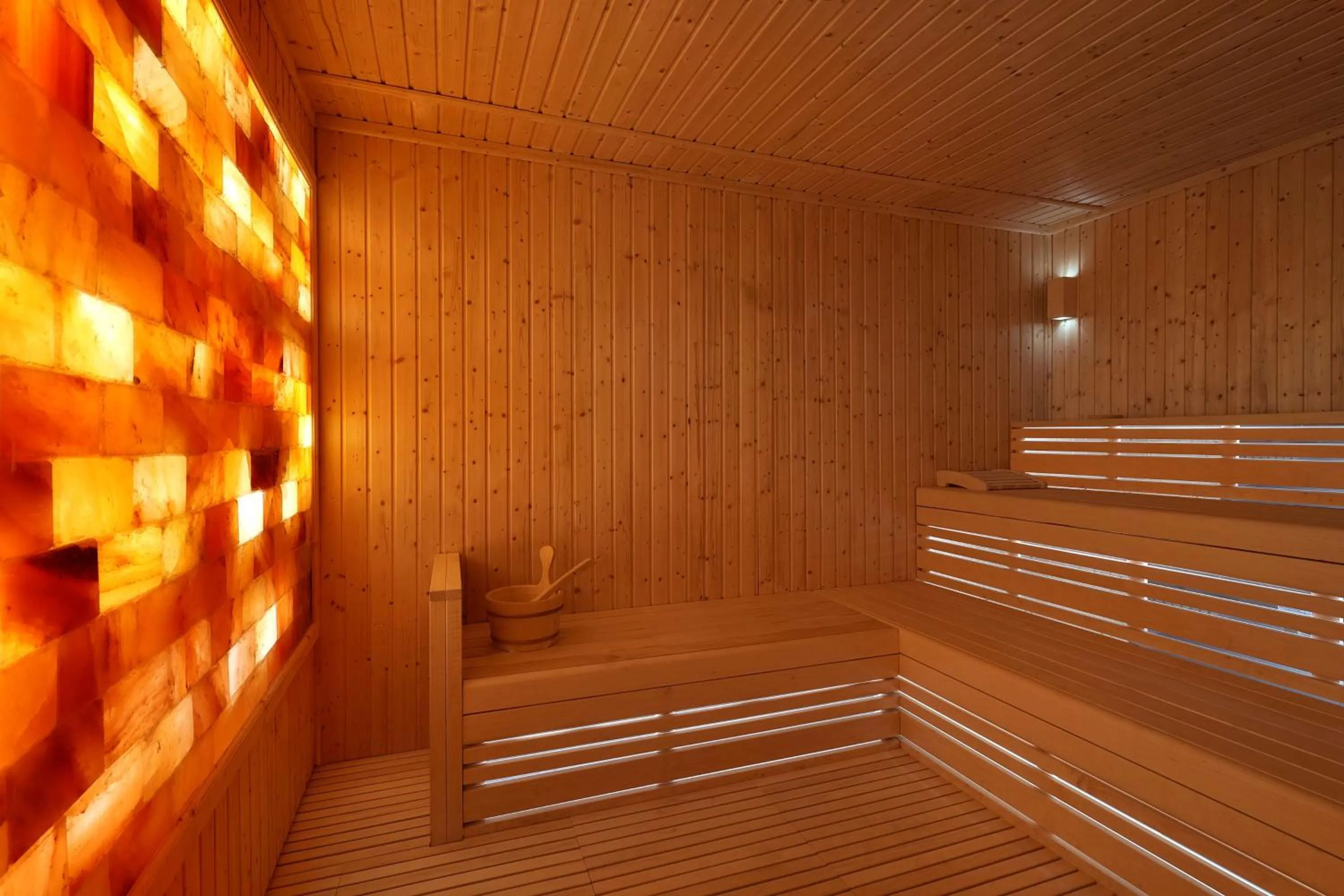 Sports in DoubleTree by Hilton Sharjah Waterfront Hotel And Residences