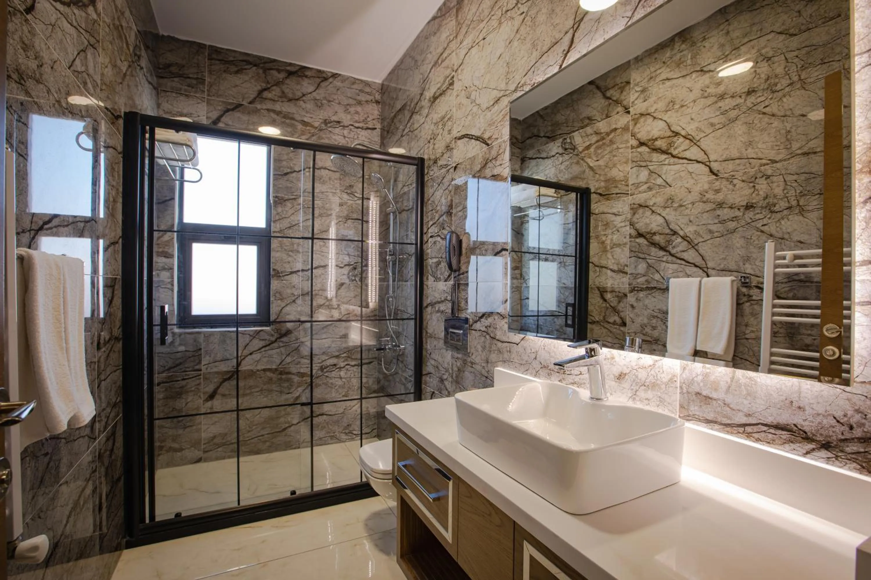 bahçelievler hotels