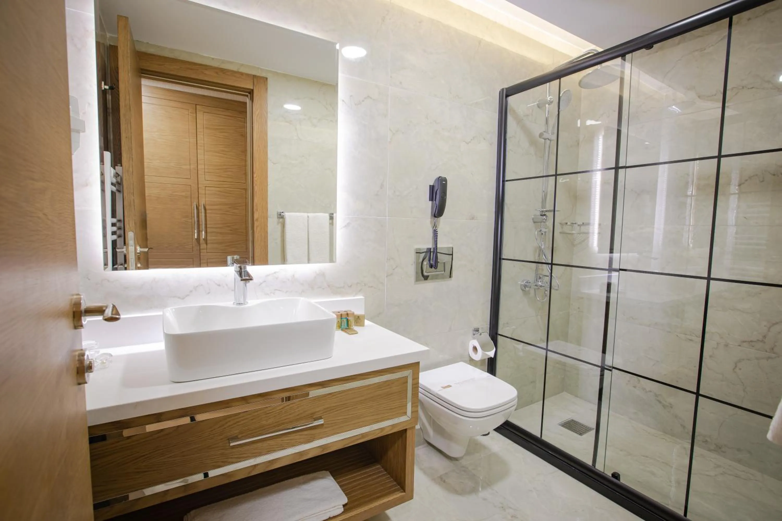 bahçelievler hotels