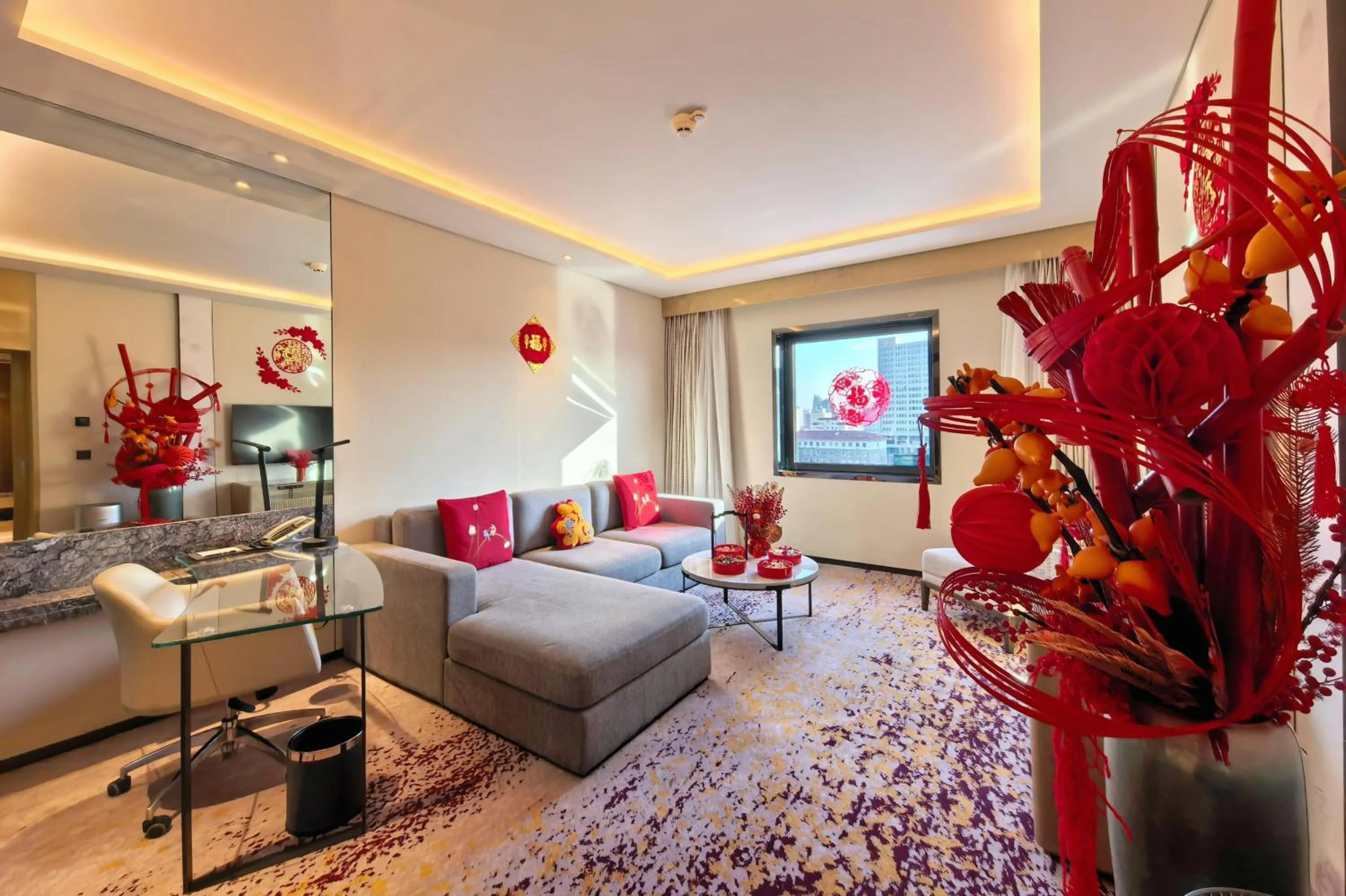 Bedroom in Kempinski Hotel Beijing Yansha Center