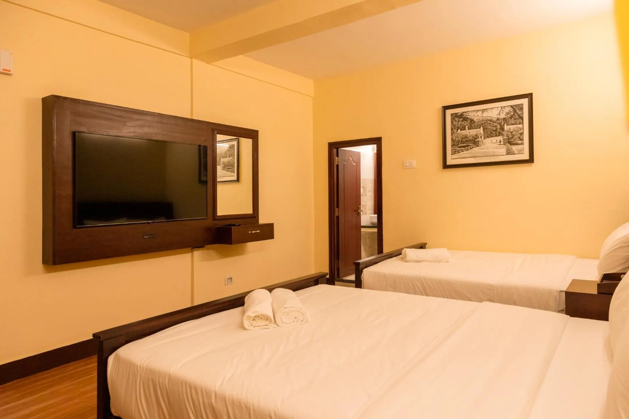 Bedroom, Bed in Aakash Rooms and Cottages,