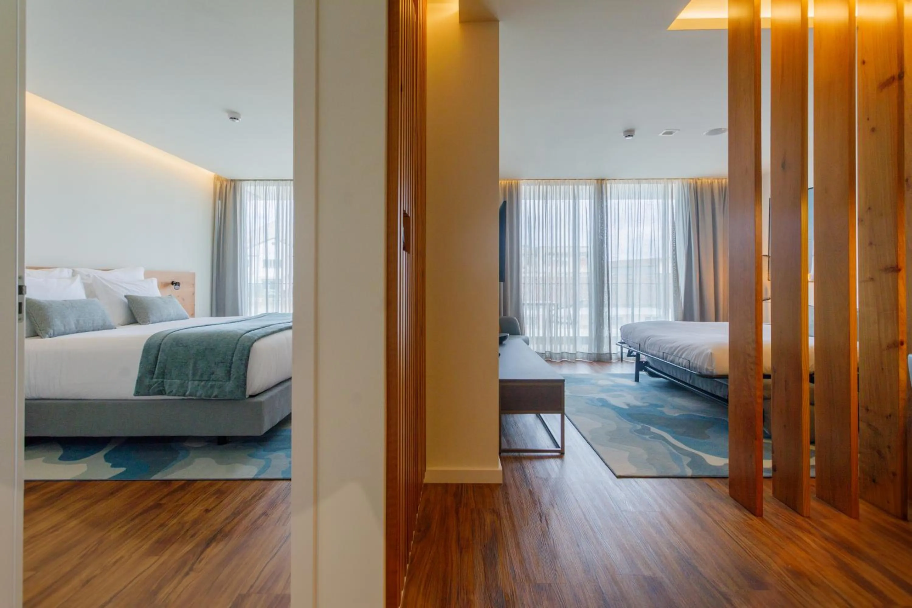 Bed in The Shipyard - Angra