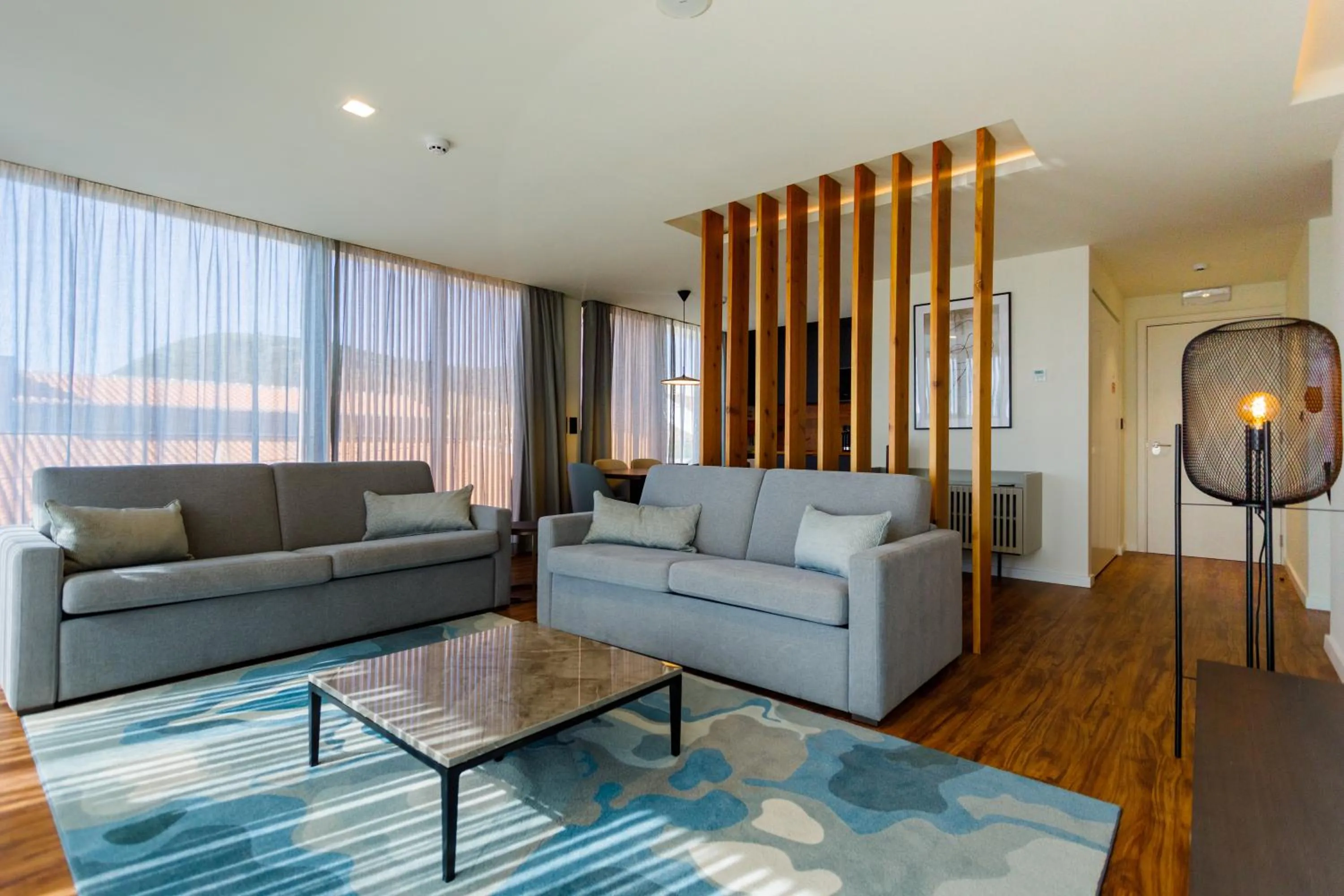 Living room in The Shipyard - Angra