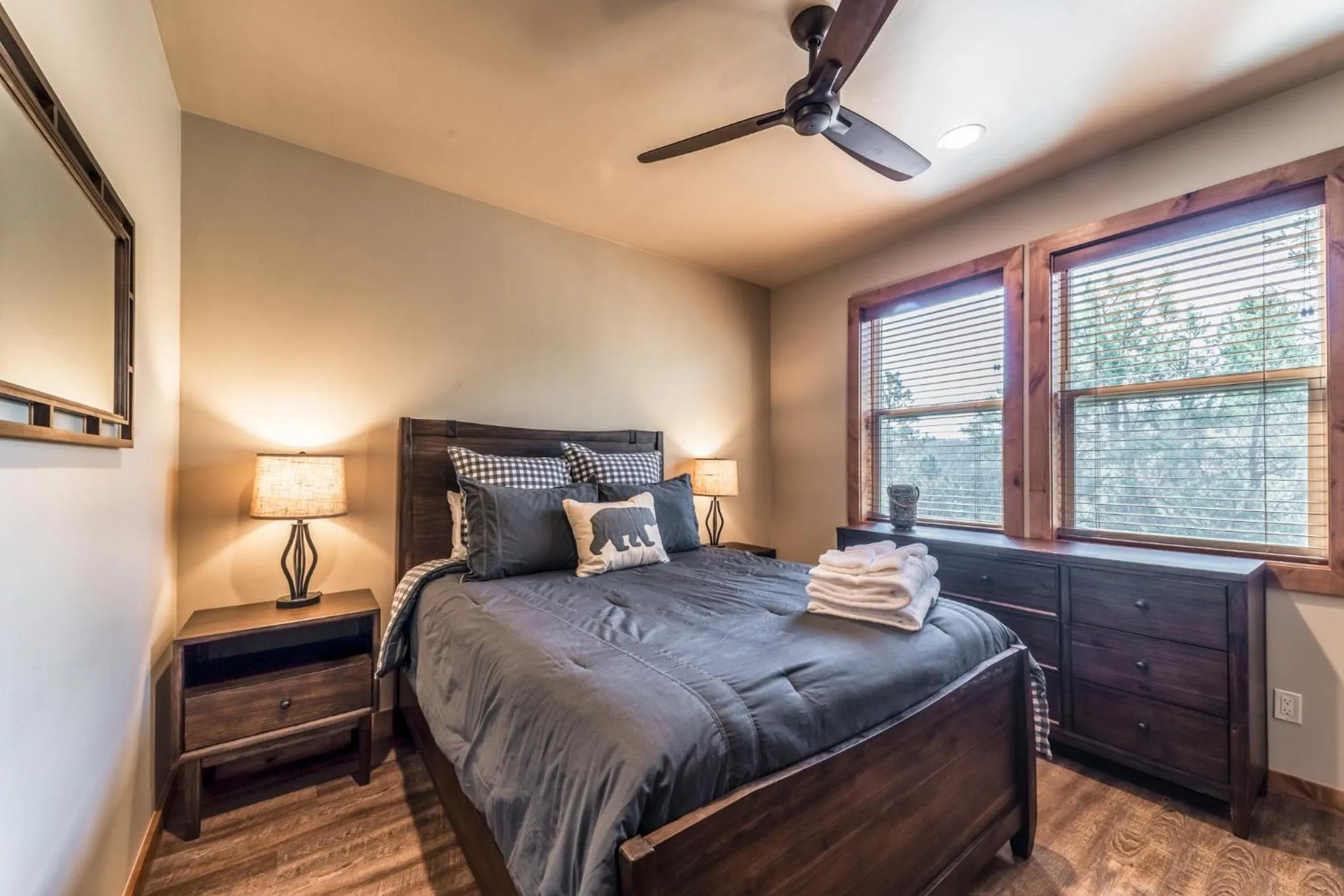 Property building, Bed in Wine Top