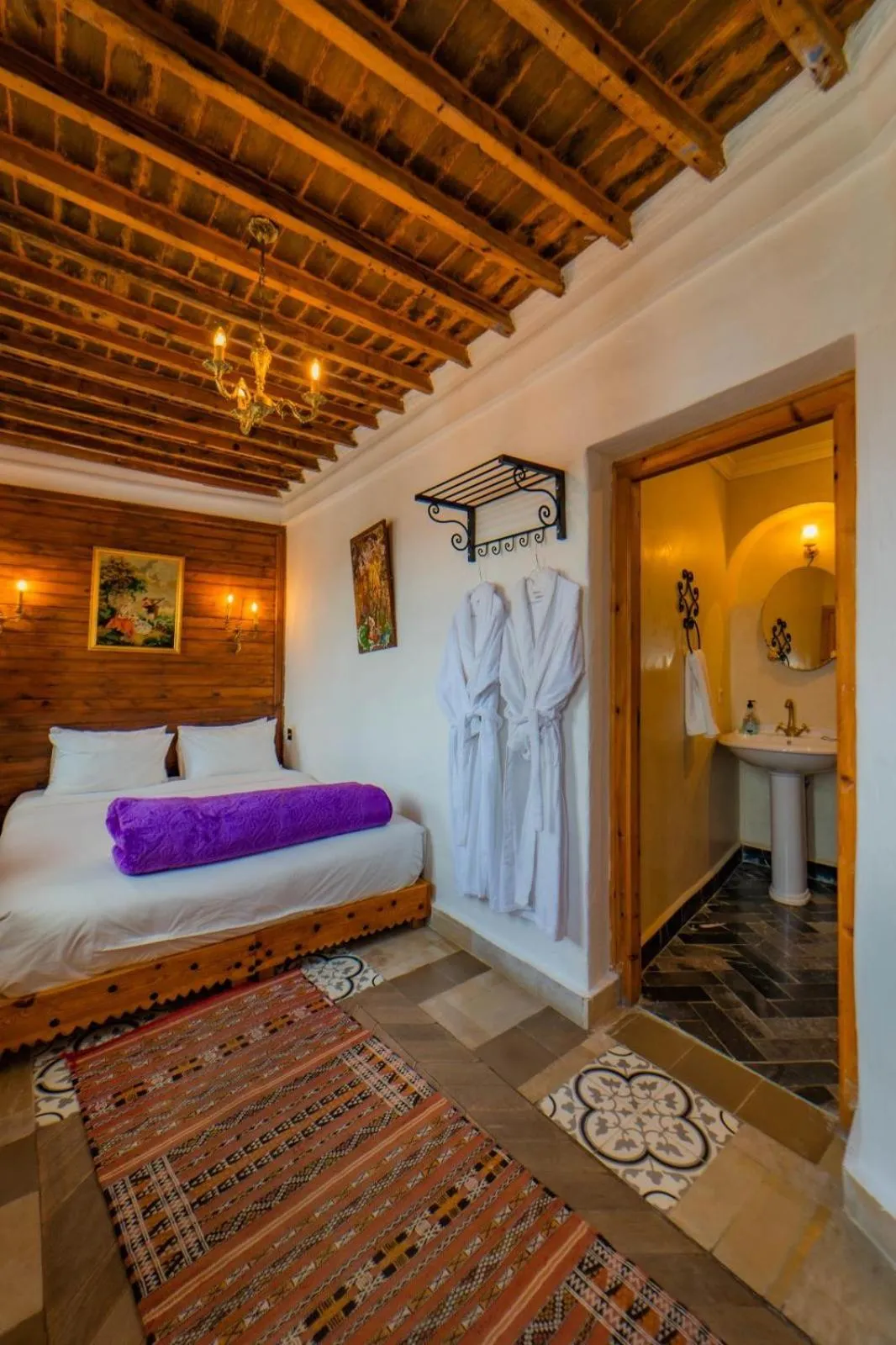 Bed in RIAD LA SANTA