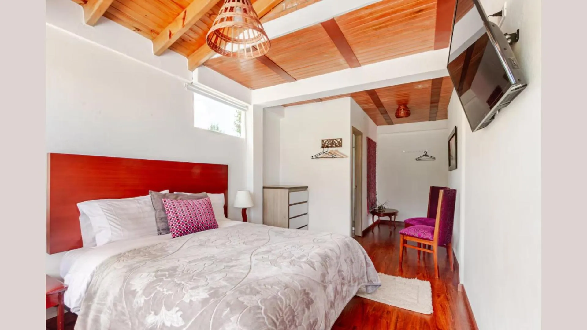 Double Room with Balcony - single occupancy in HOTEL BOUTIQUE 14 LANCEROS
