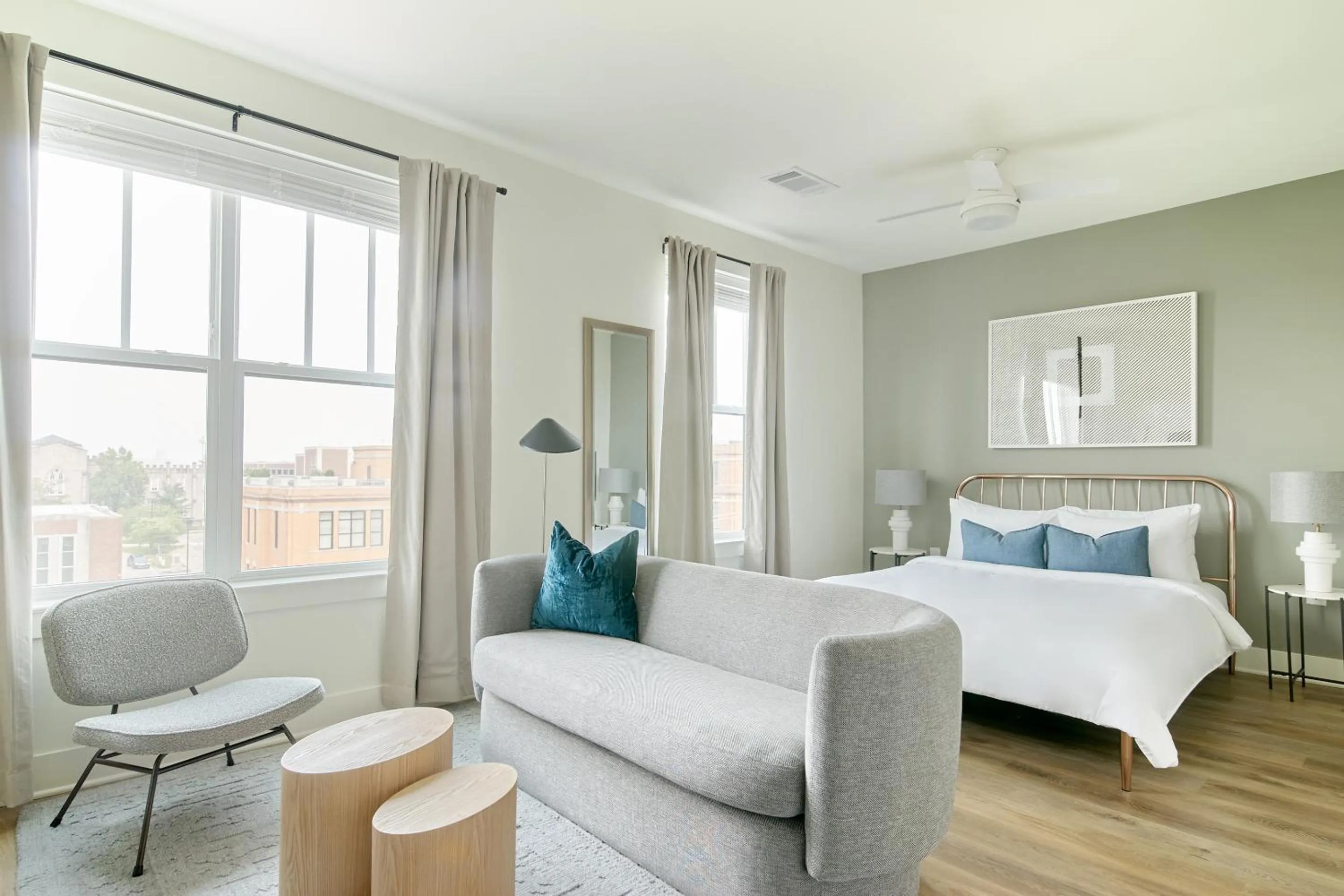 Superior Studio in LC SoBro