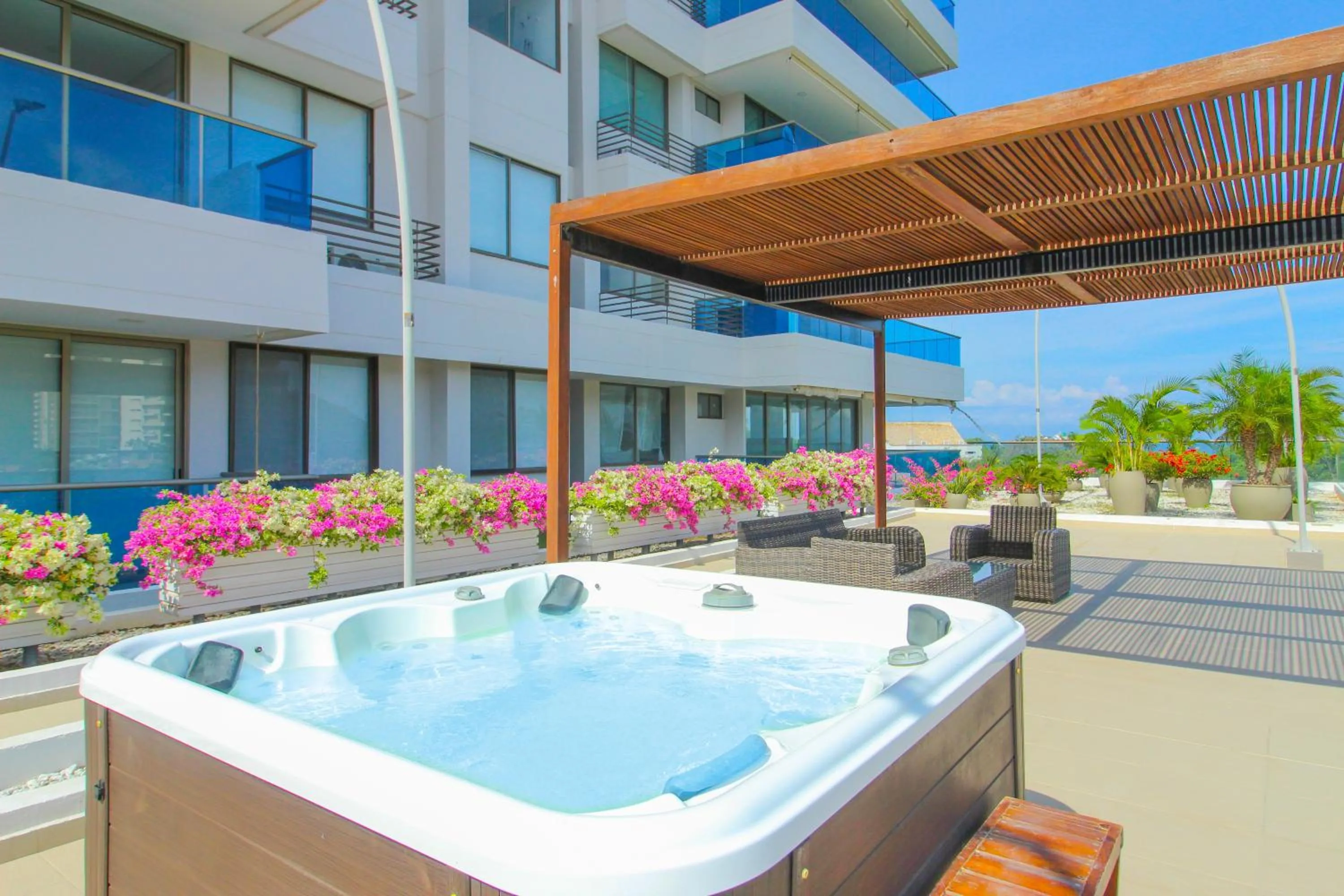 Hot Tub in Apartasuites Samaria - Club de Playa