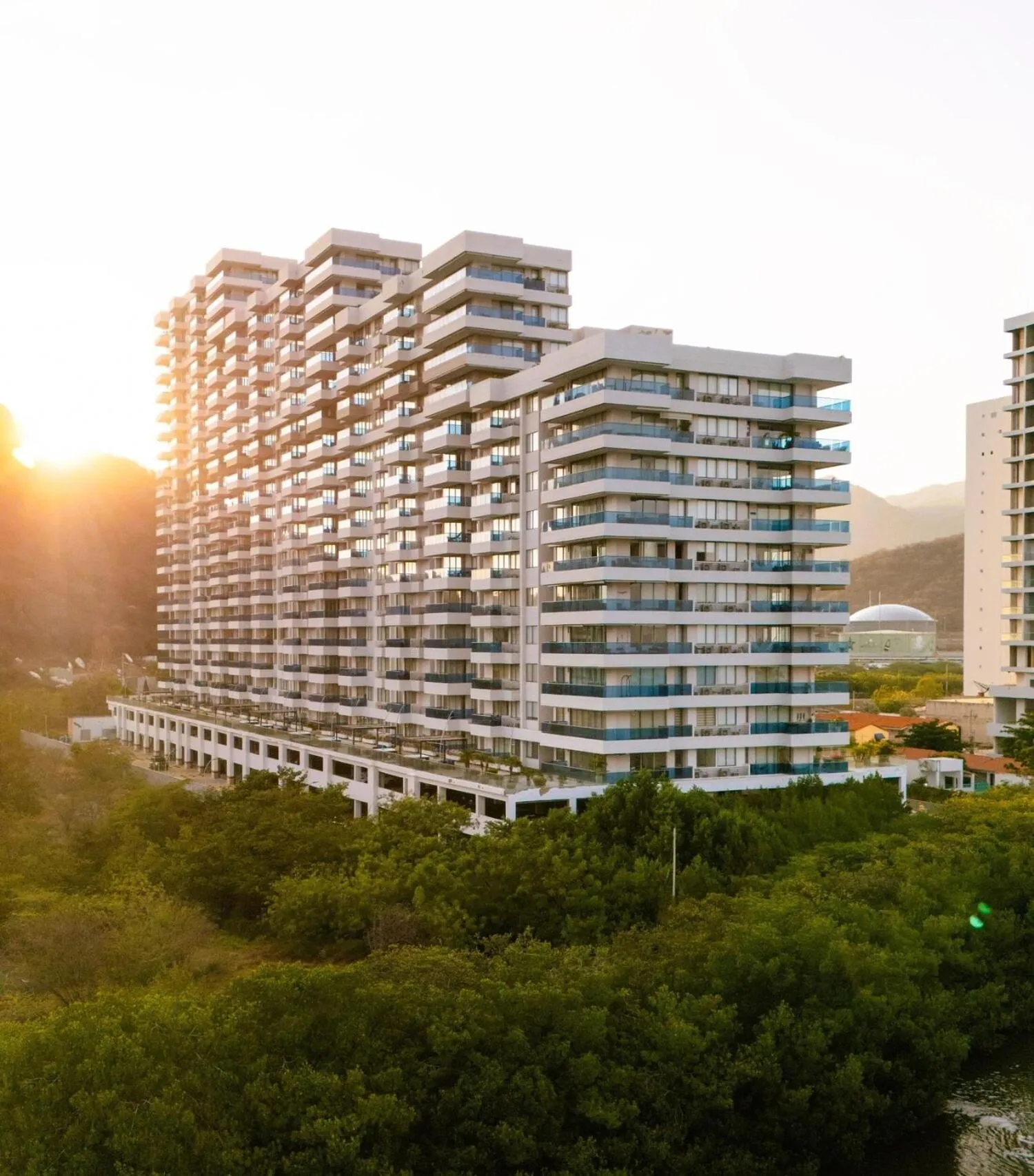 Property building in Apartasuites Samaria - Club de Playa