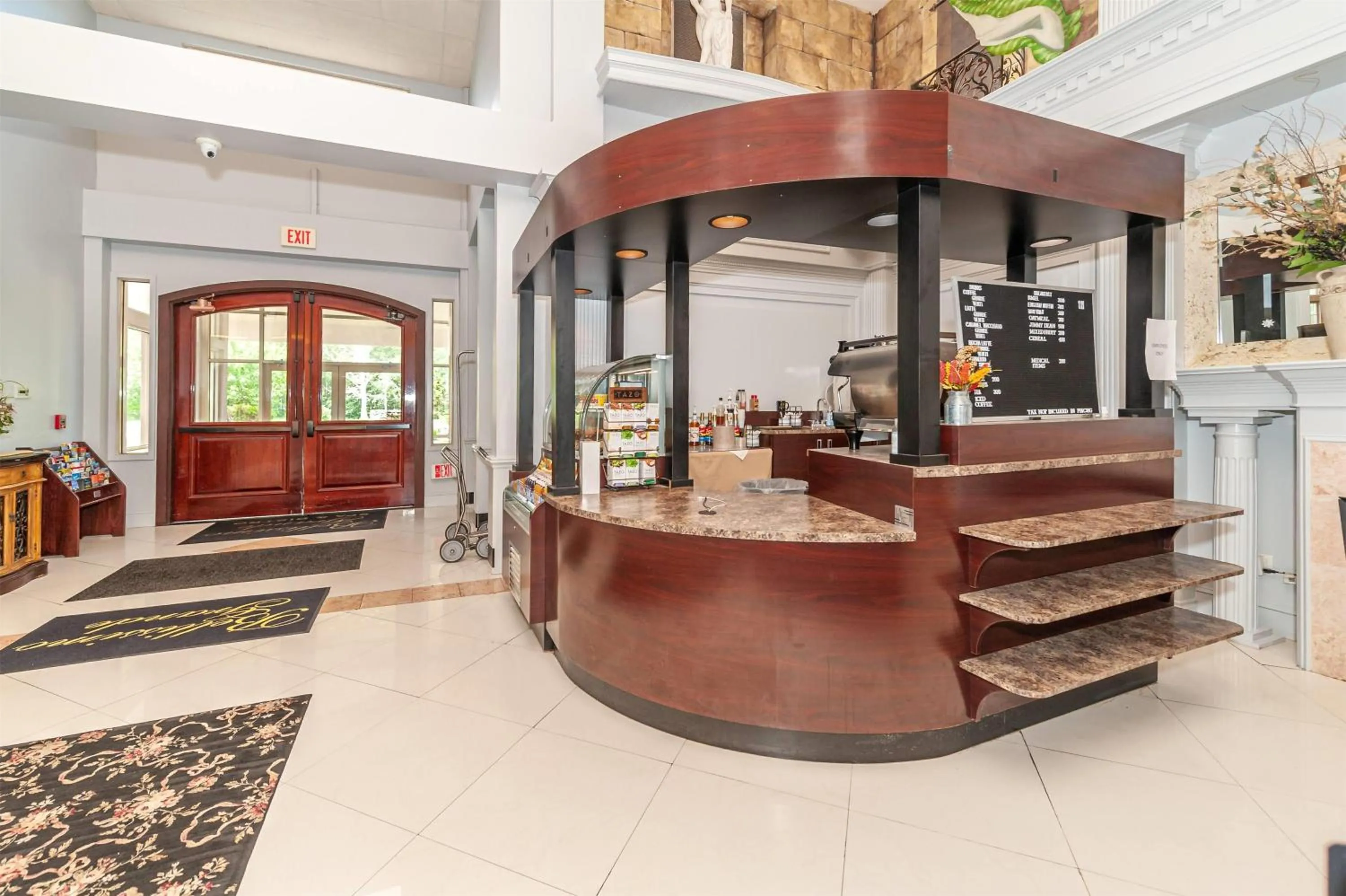 Lobby or reception in Bellissimo Hotel, Trademark by Wyndham Near Foxwoods Casino